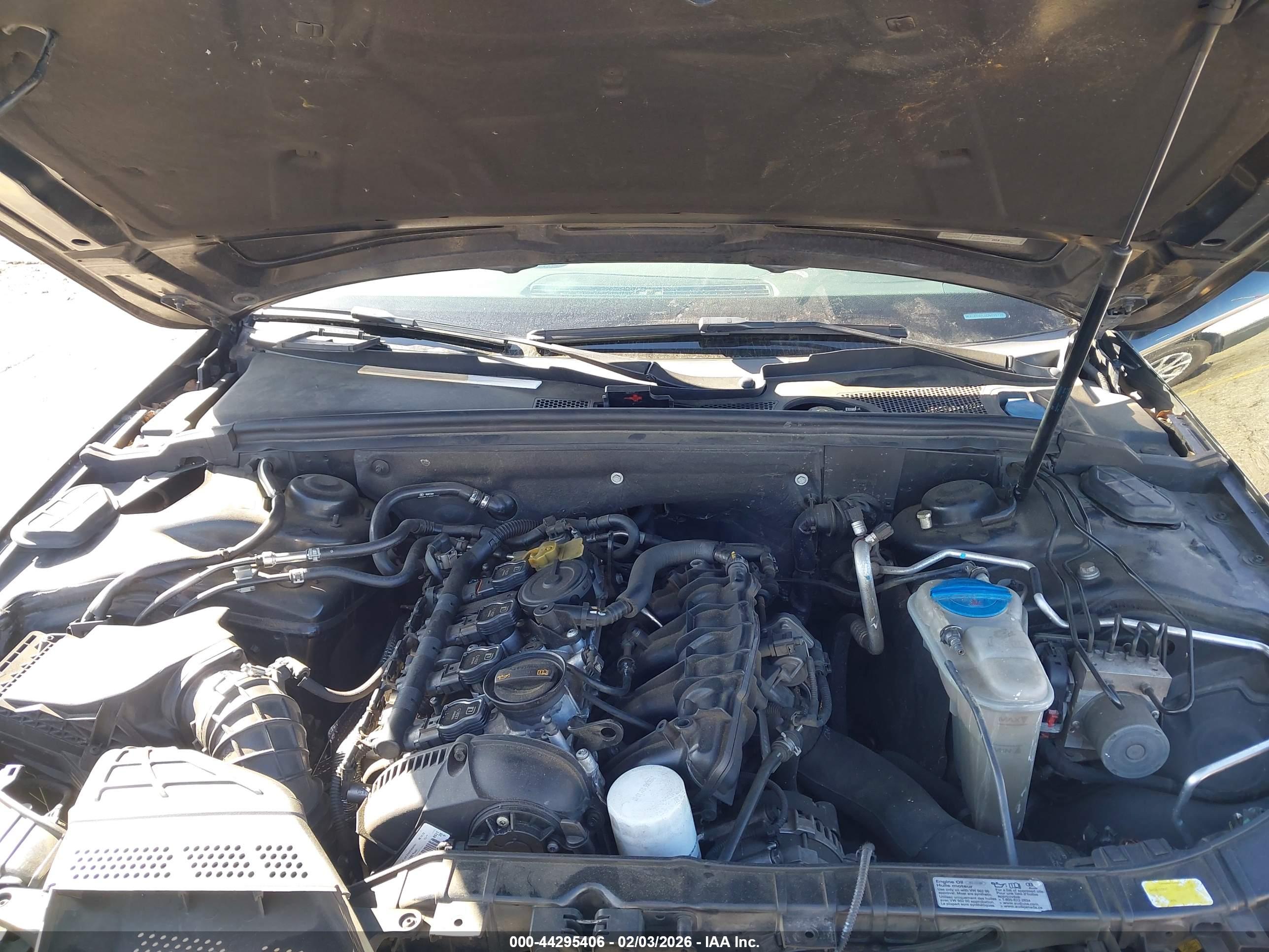 AUDI A4 image 10