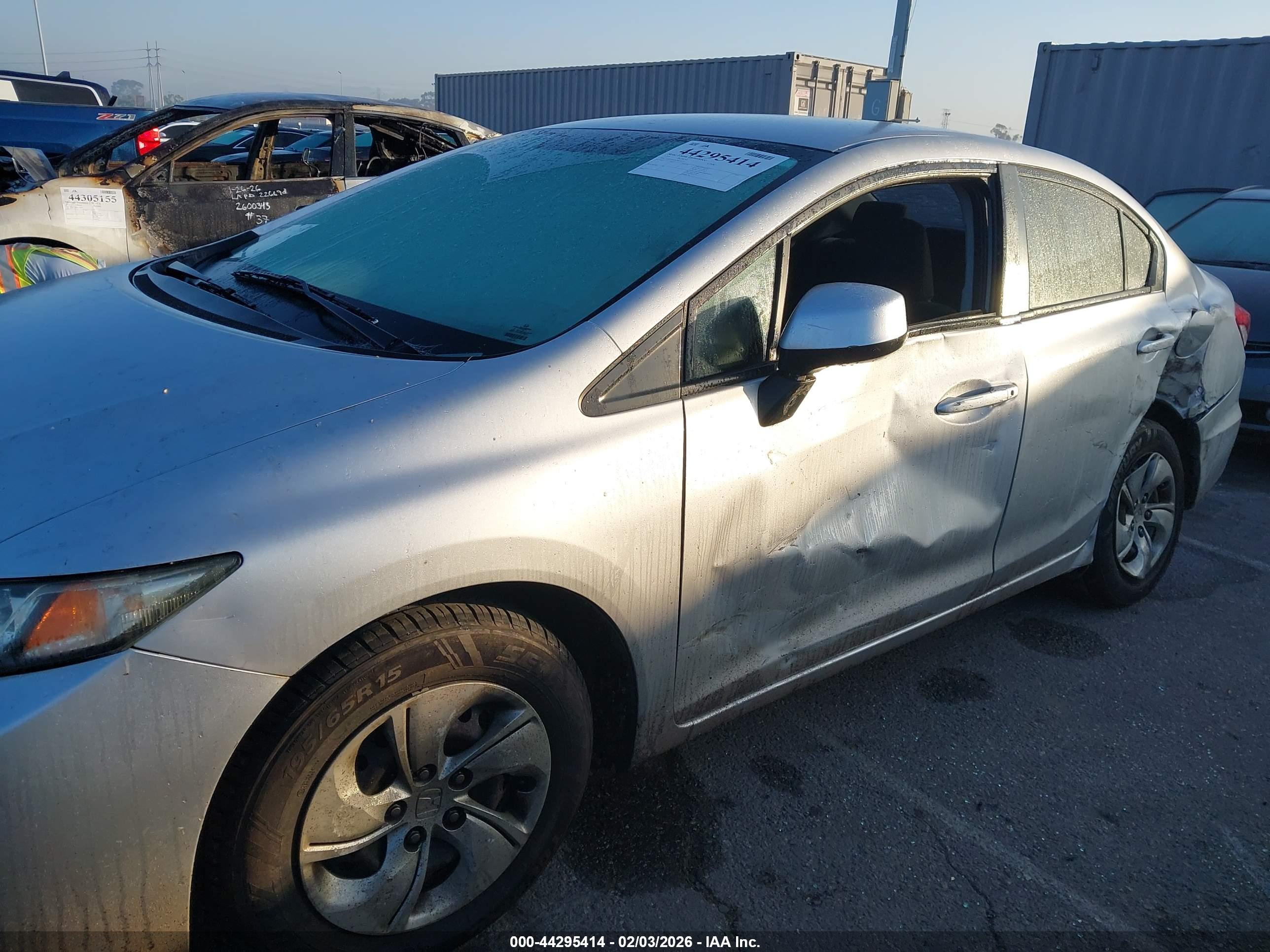 HONDA CIVIC image 6