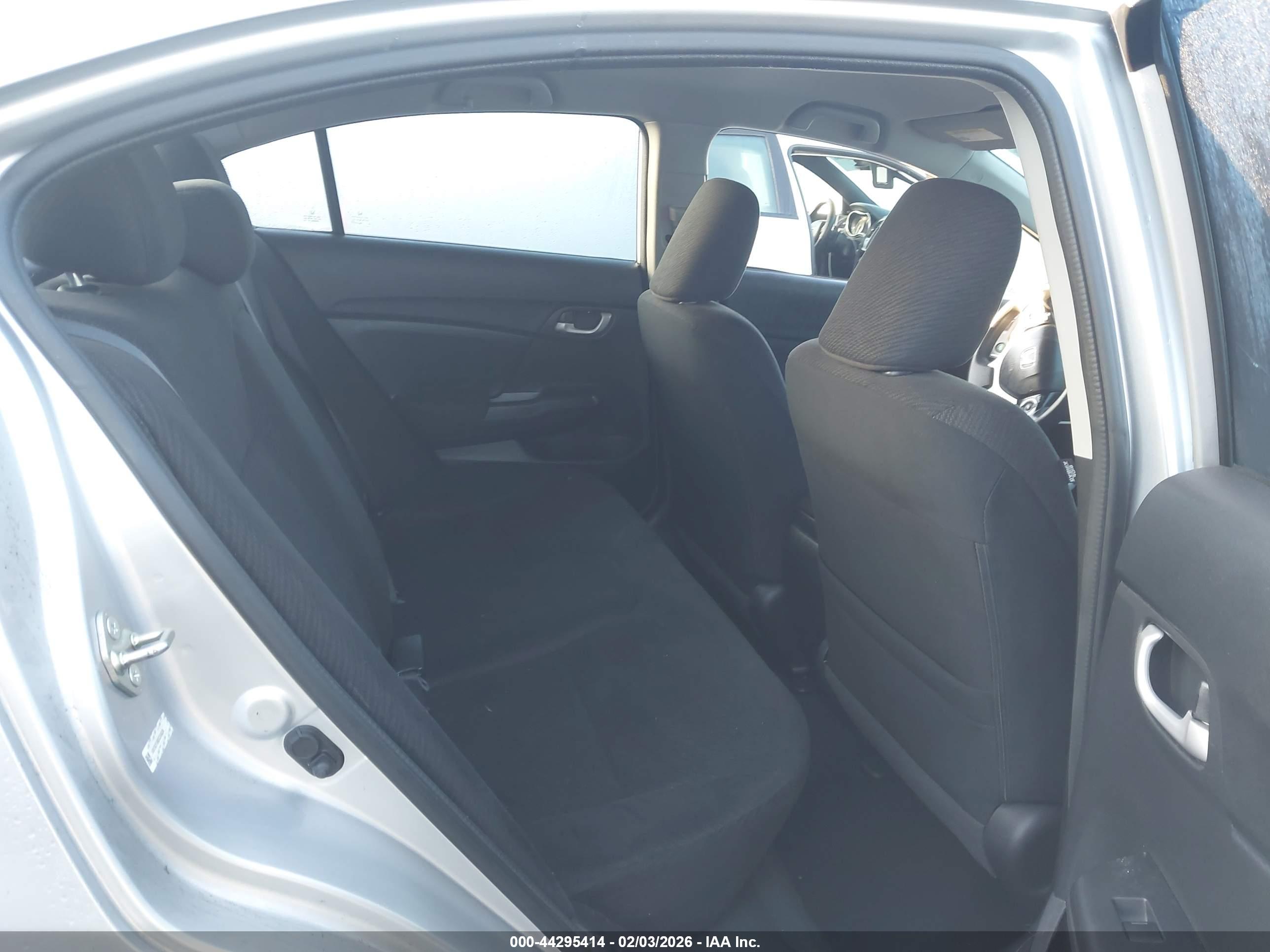 HONDA CIVIC image 8