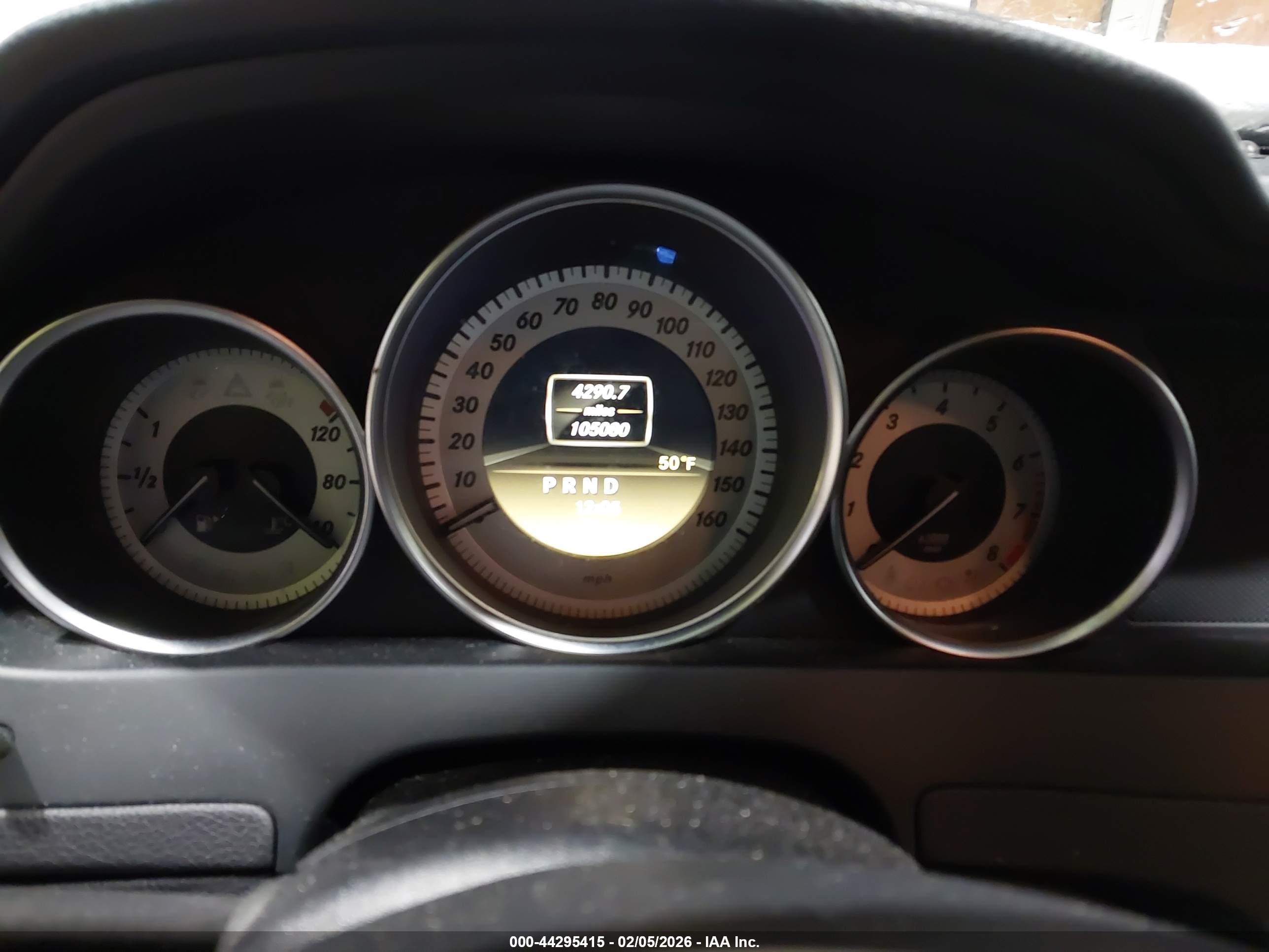 MERCEDES-BENZ C image 7