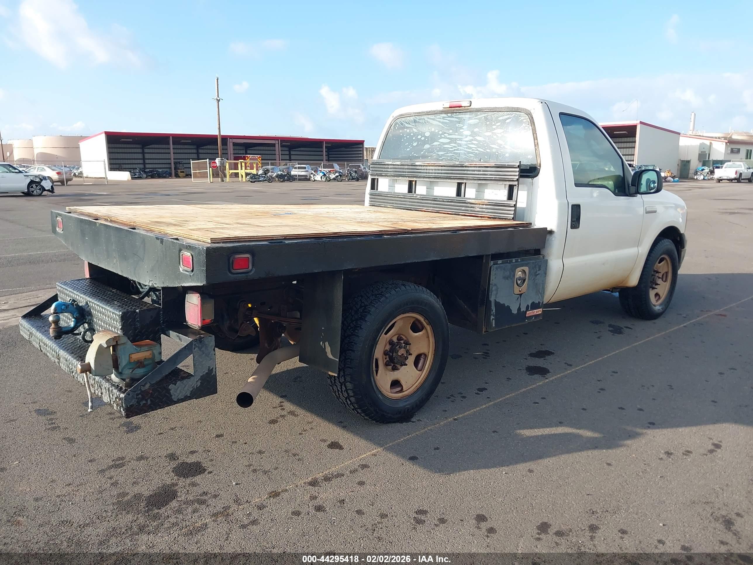 FORD F-350 image 4