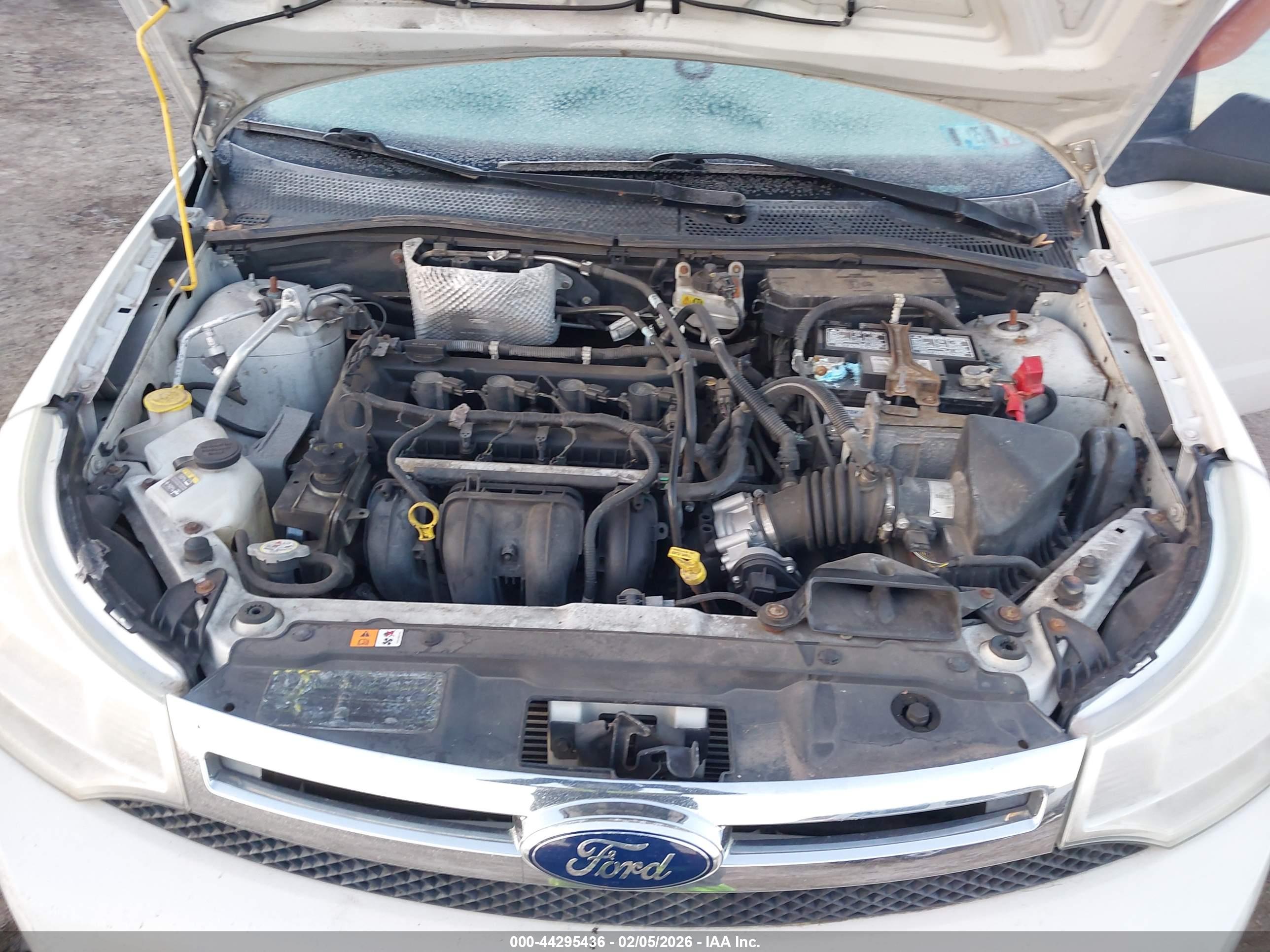 FORD FOCUS image 10