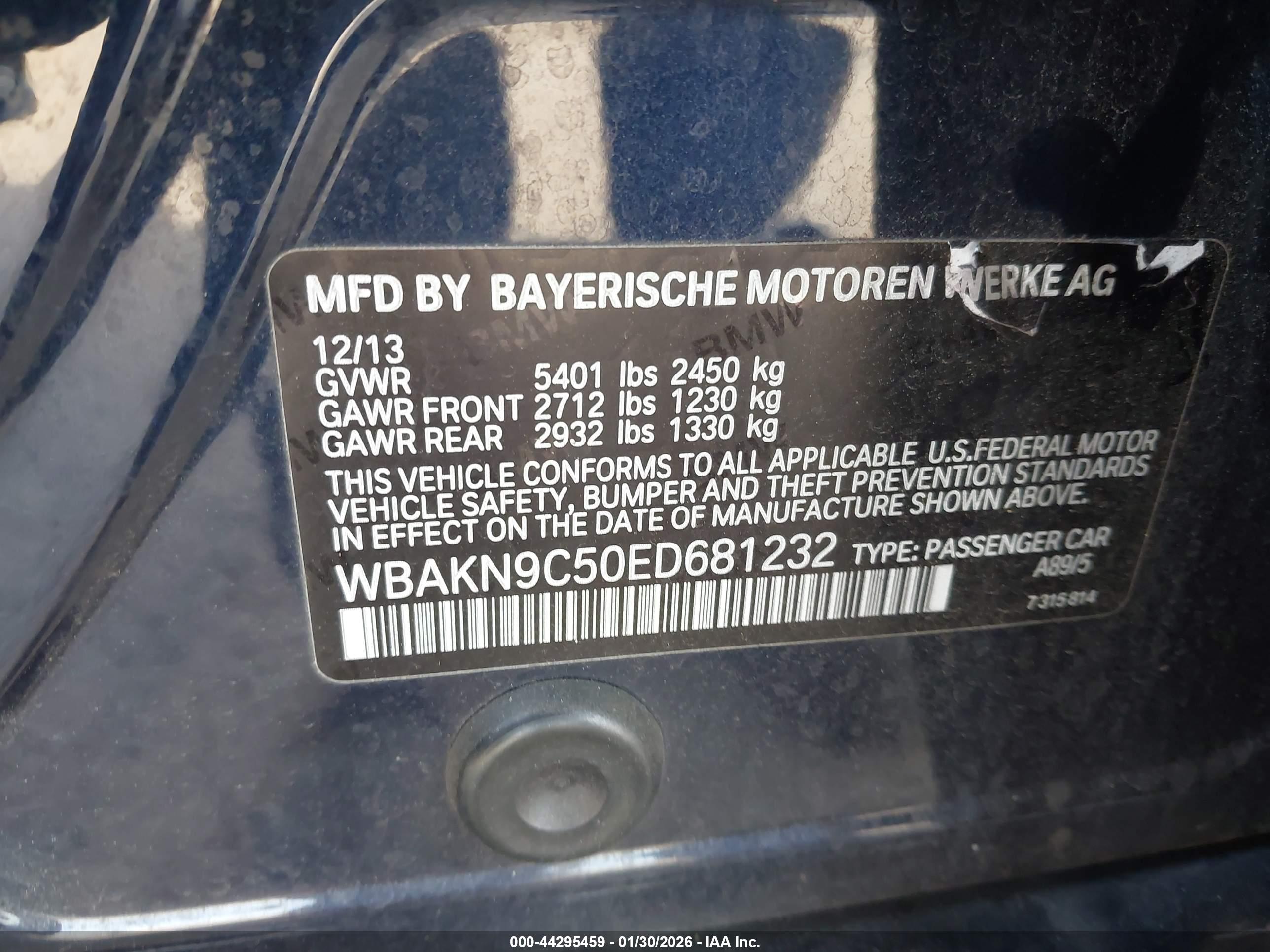 BMW 550I image 9