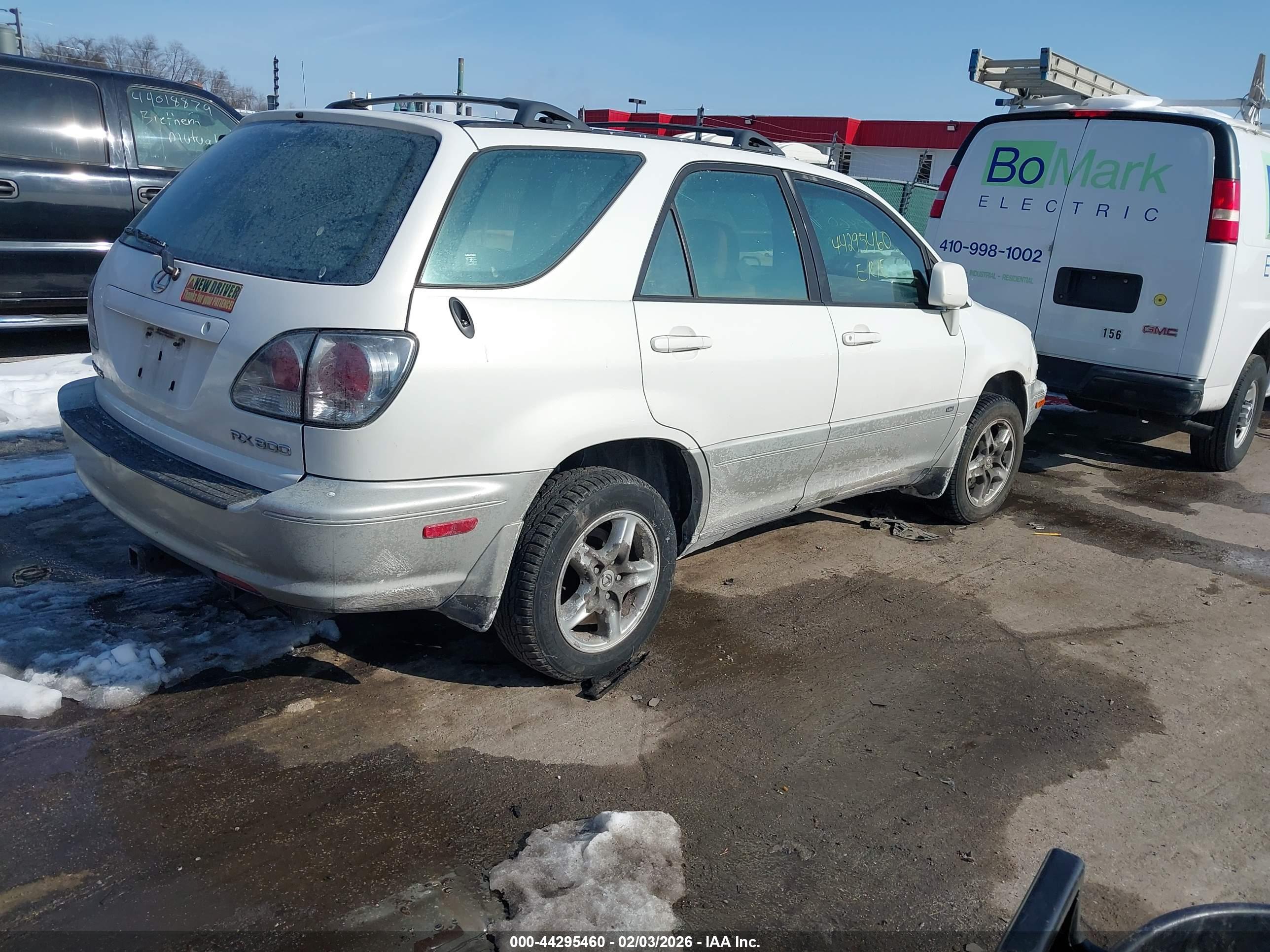 LEXUS RX image 4