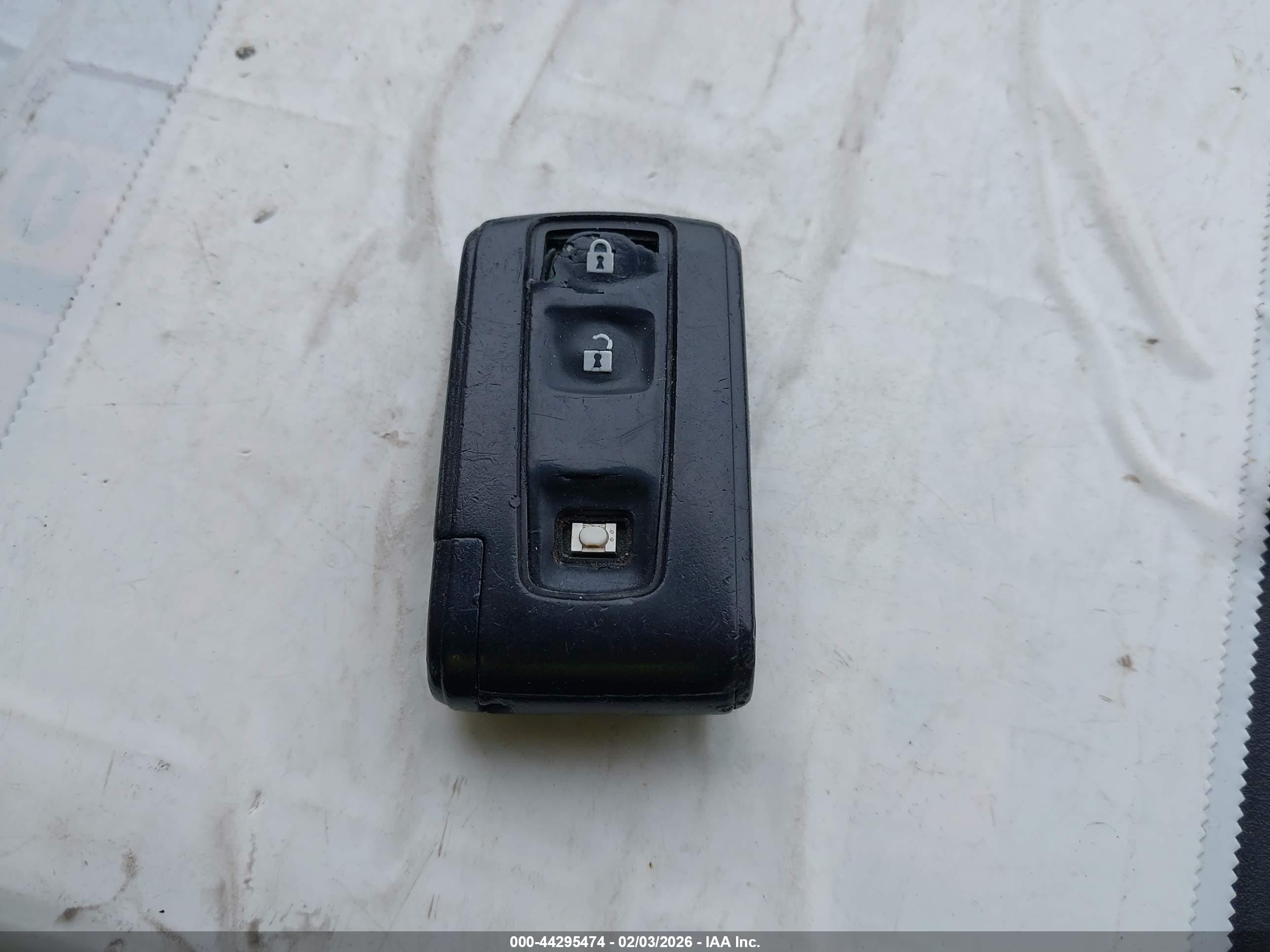 TOYOTA PRIUS image 11