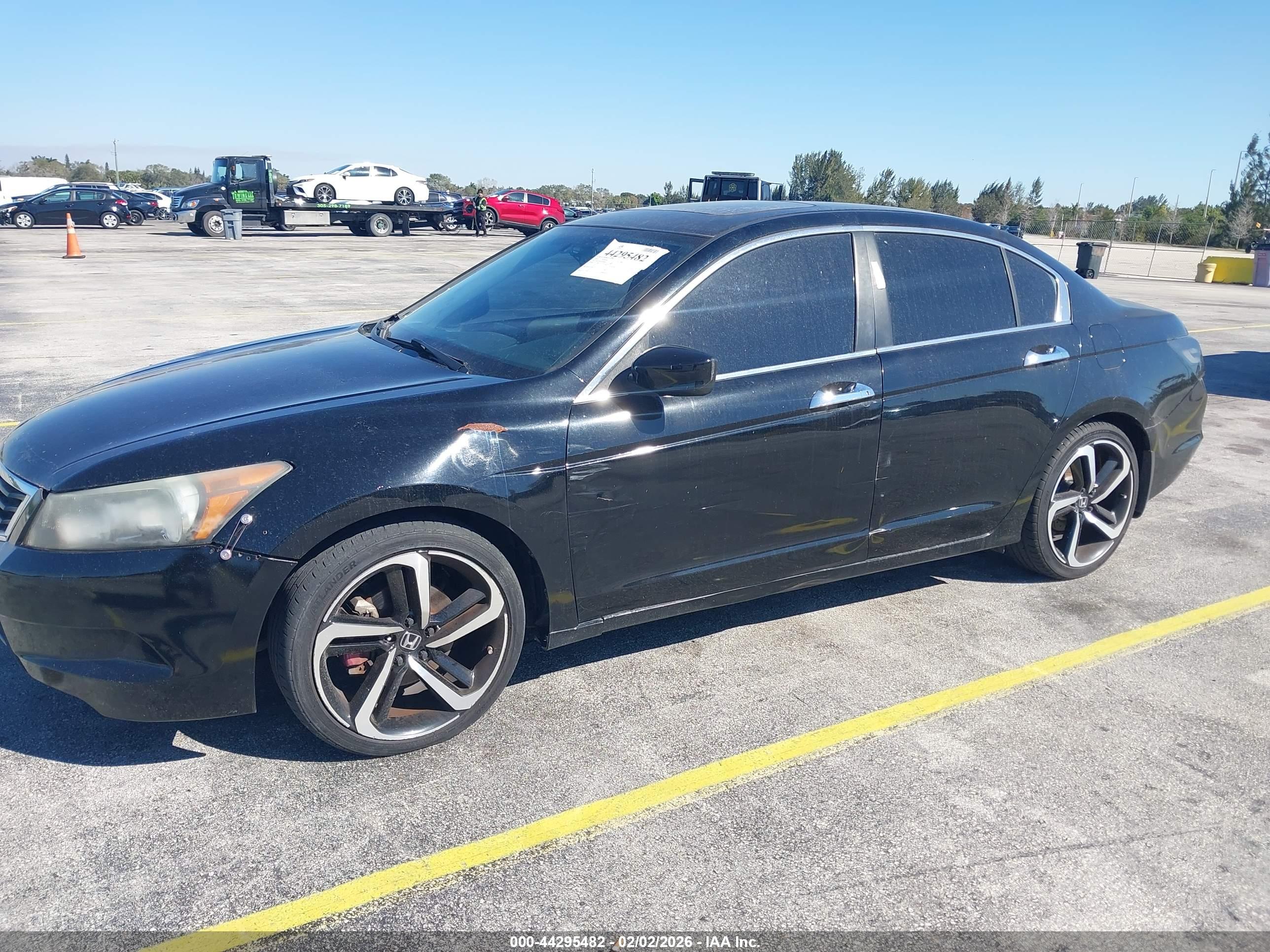HONDA ACCORD image 6
