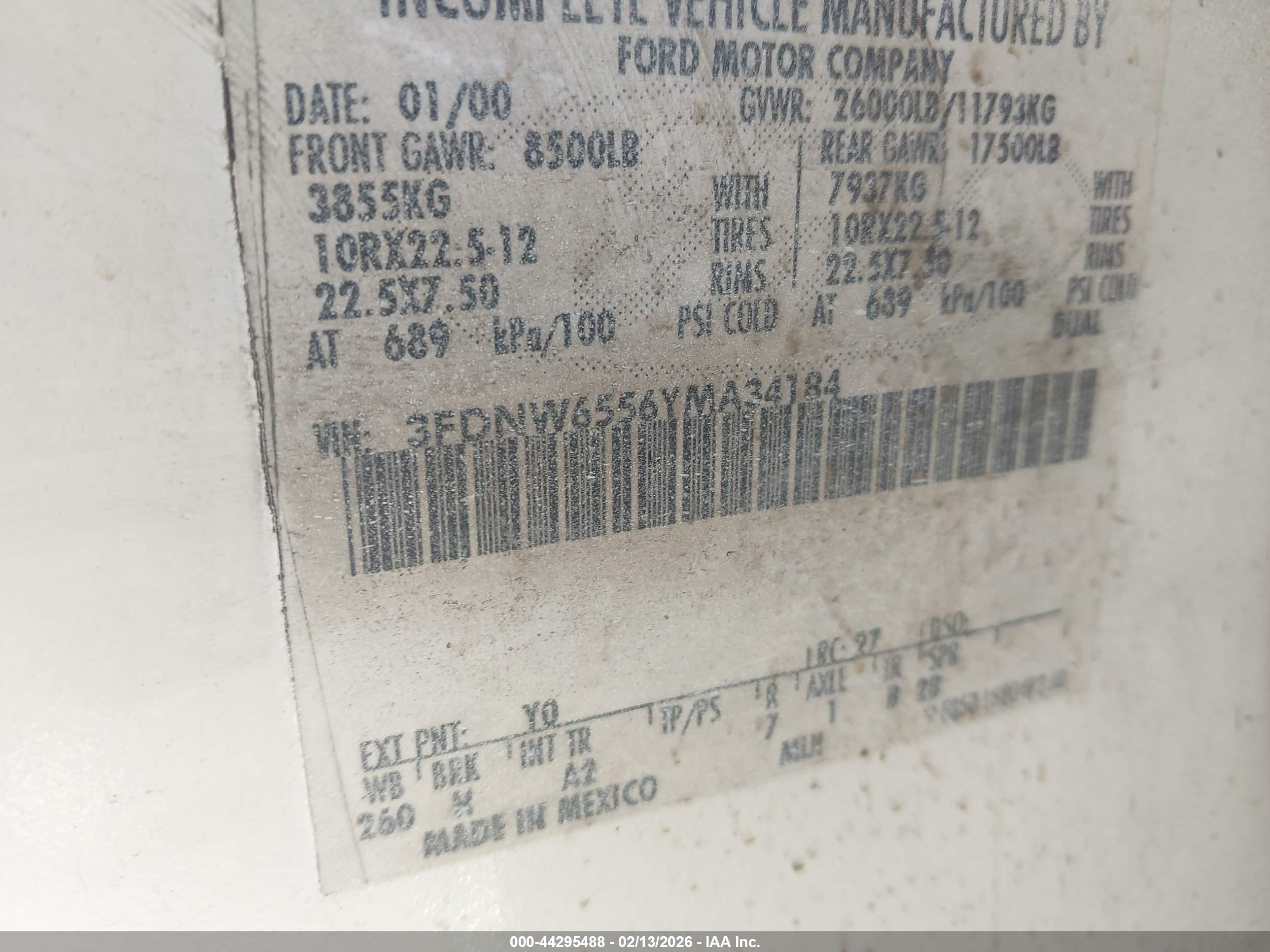 FORD F-650 image 9