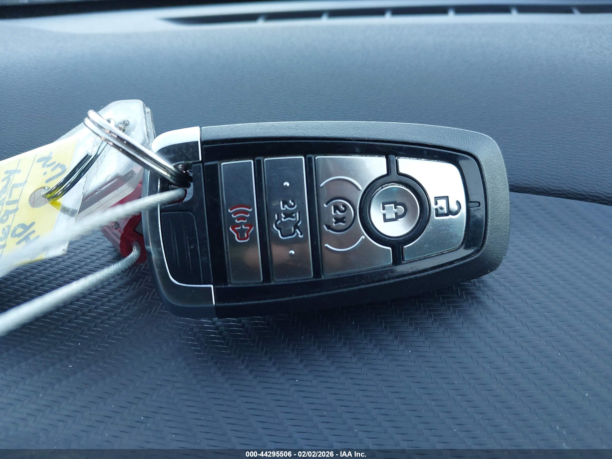 FORD MUSTANG image 11