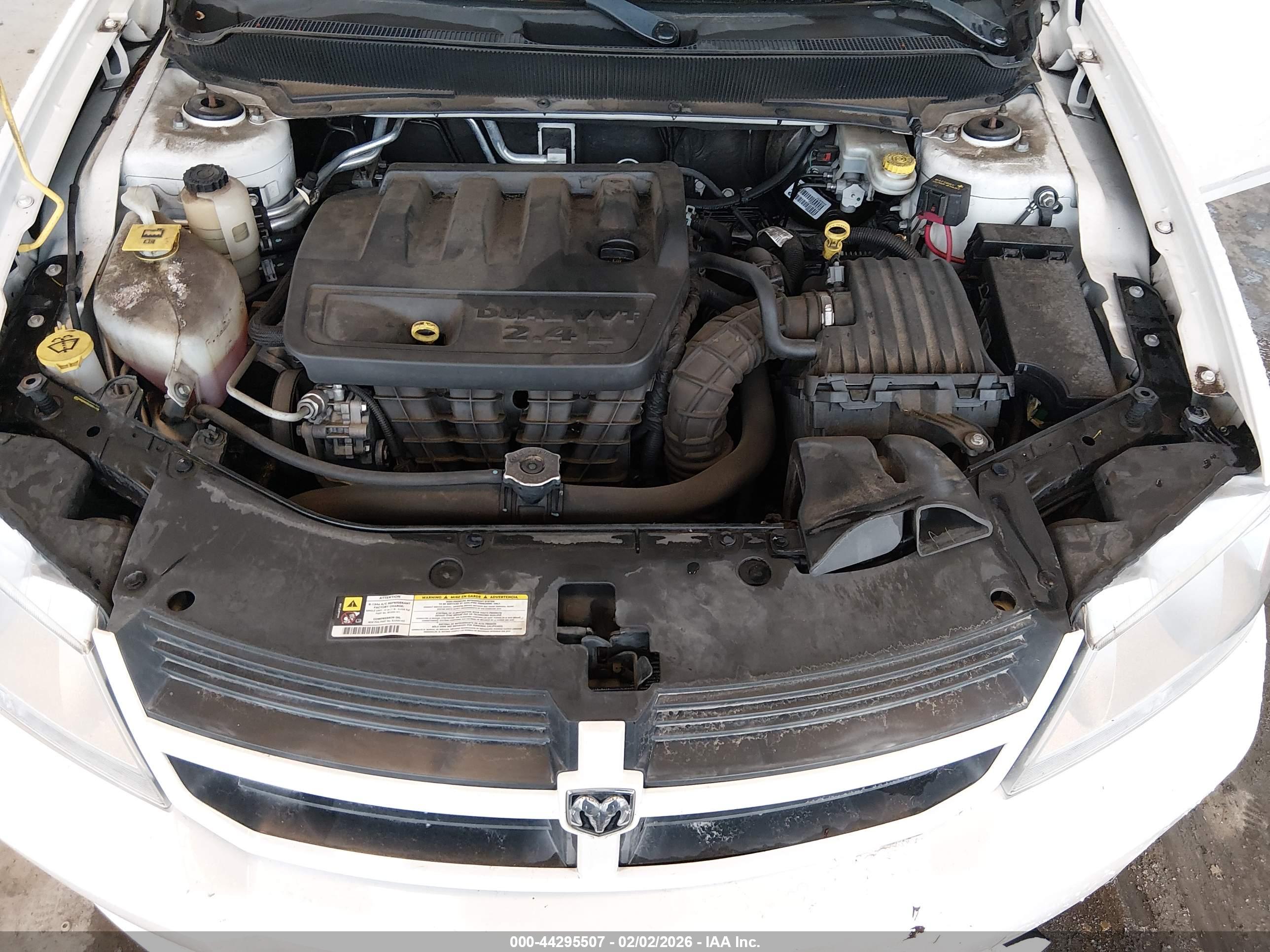 DODGE AVENGER image 10