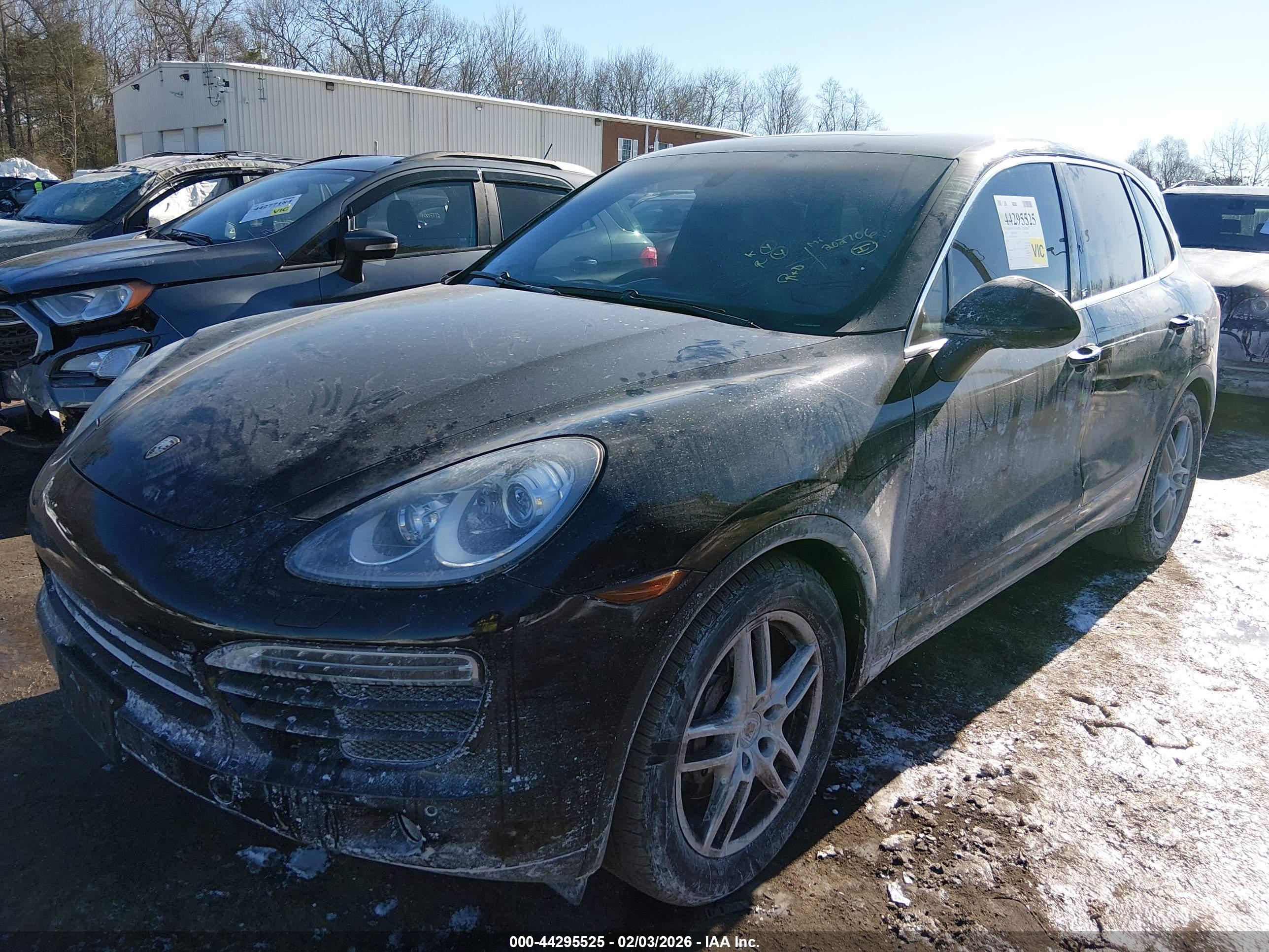 PORSCHE CAYENNE image 2