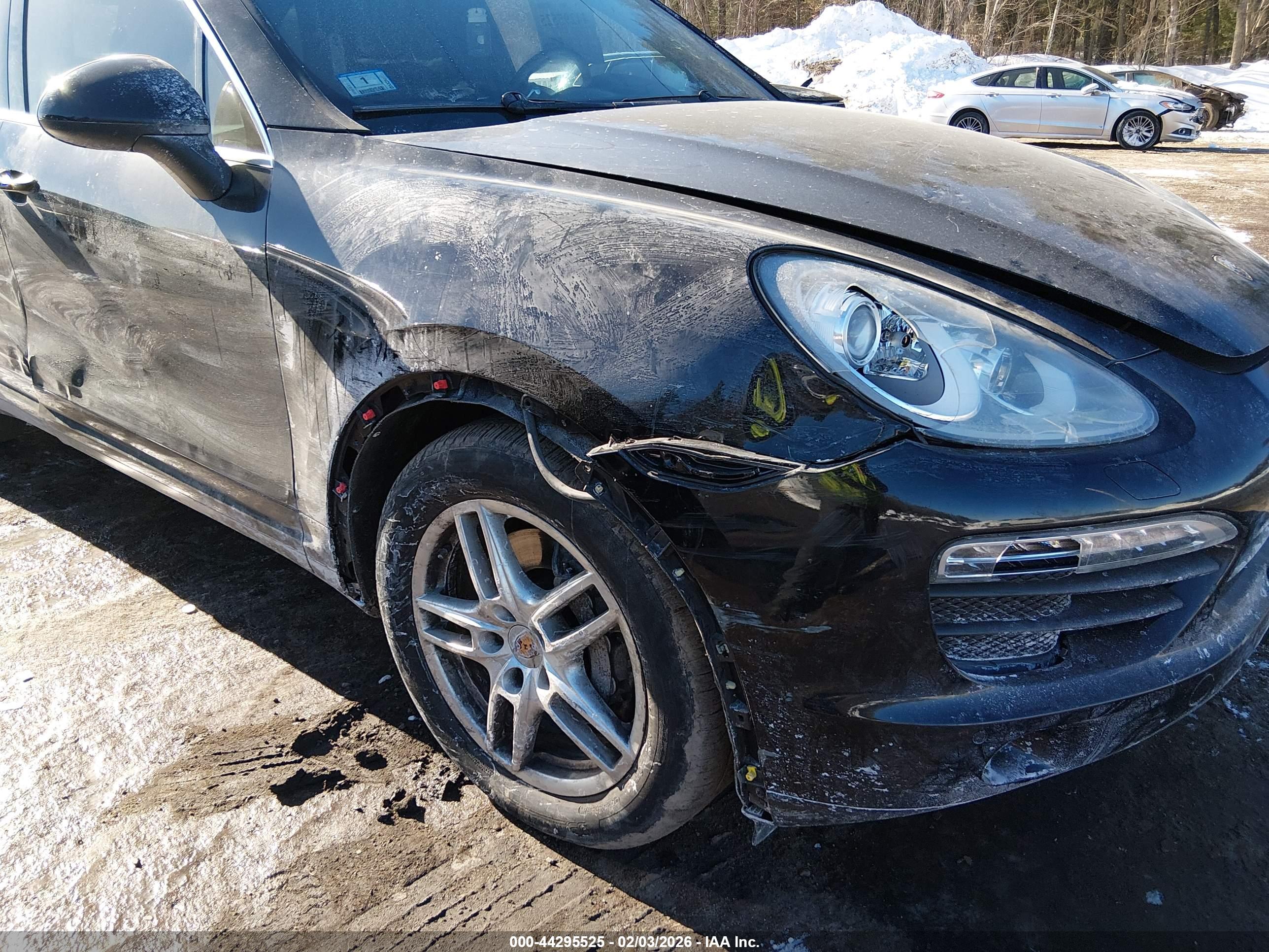 PORSCHE CAYENNE image 6
