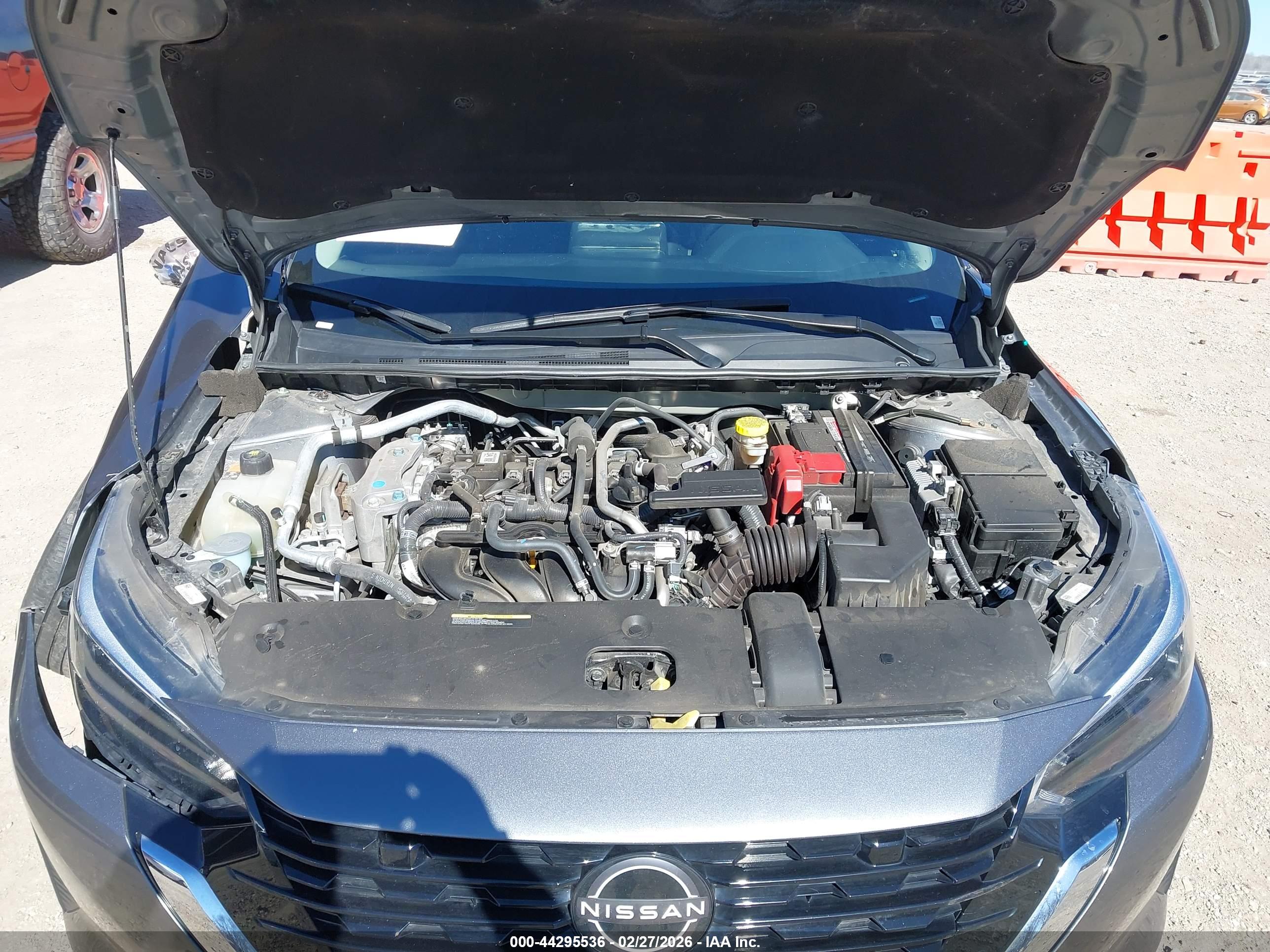 NISSAN SENTRA image 10