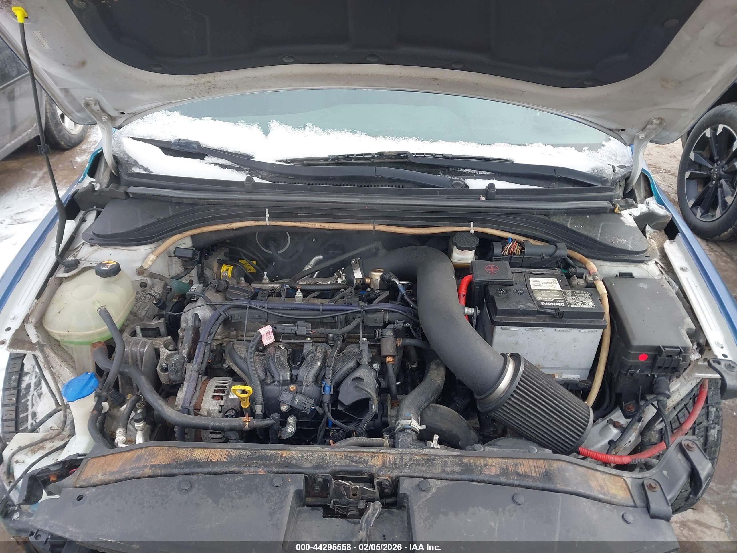 HYUNDAI ELANTRA image 10