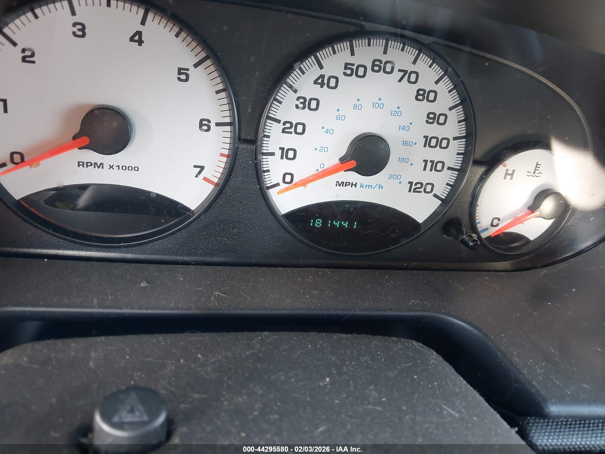 DODGE STRATUS image 7