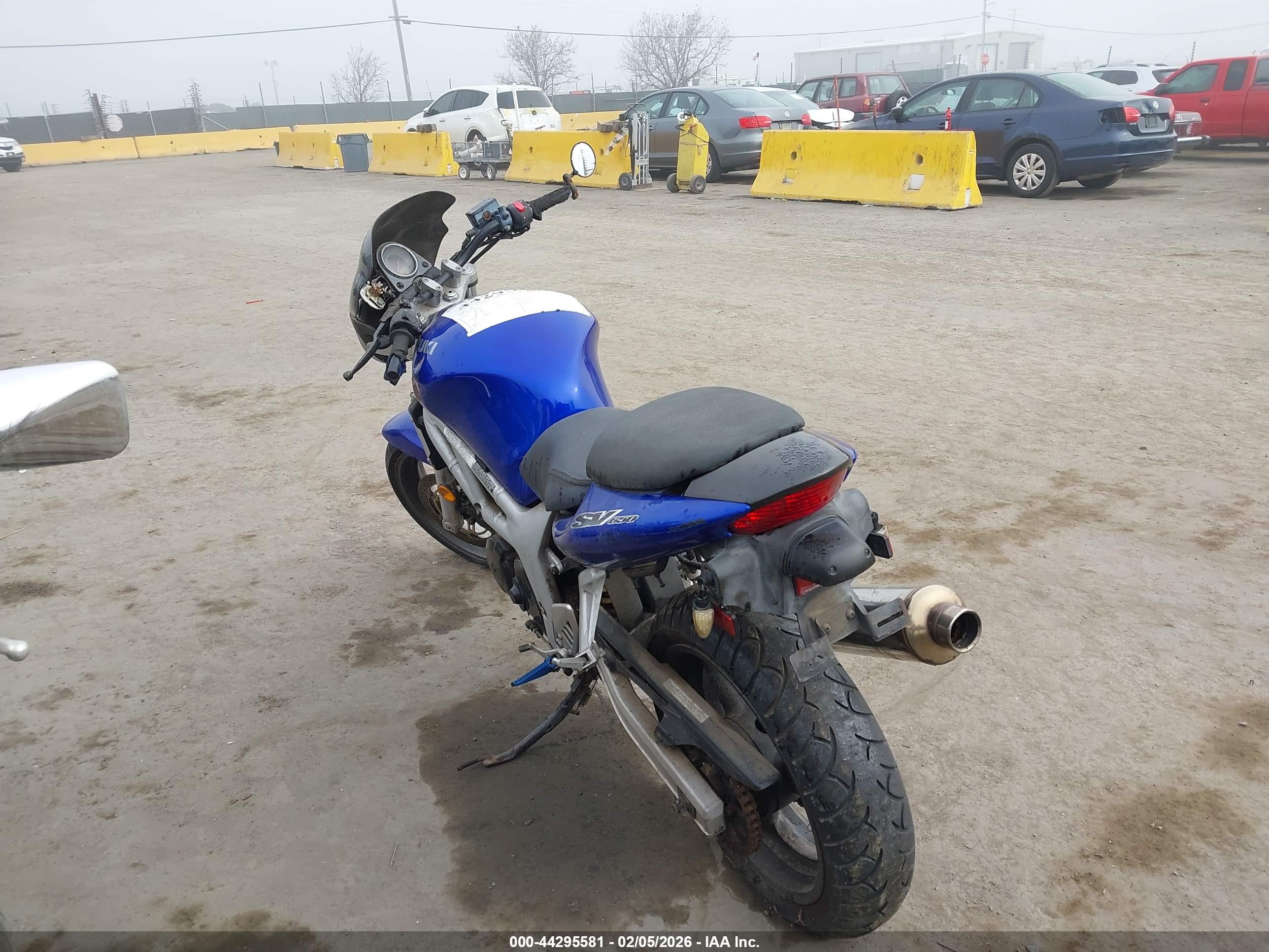 SUZUKI SV650 image 3