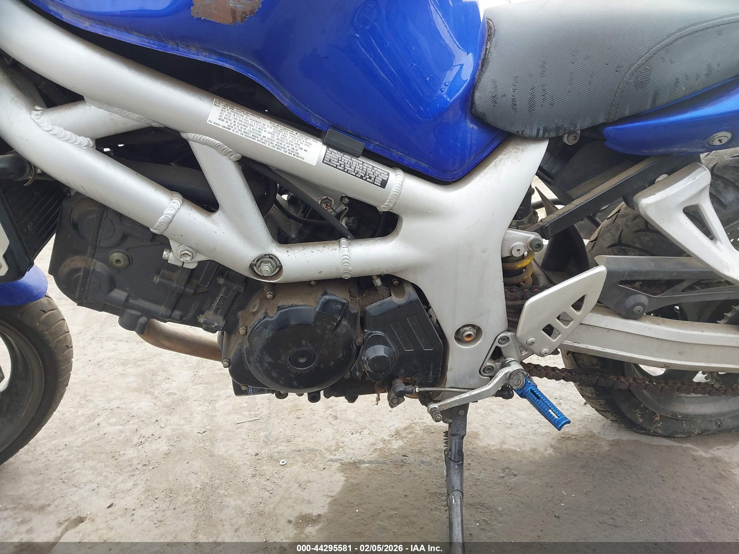 SUZUKI SV650 image 9