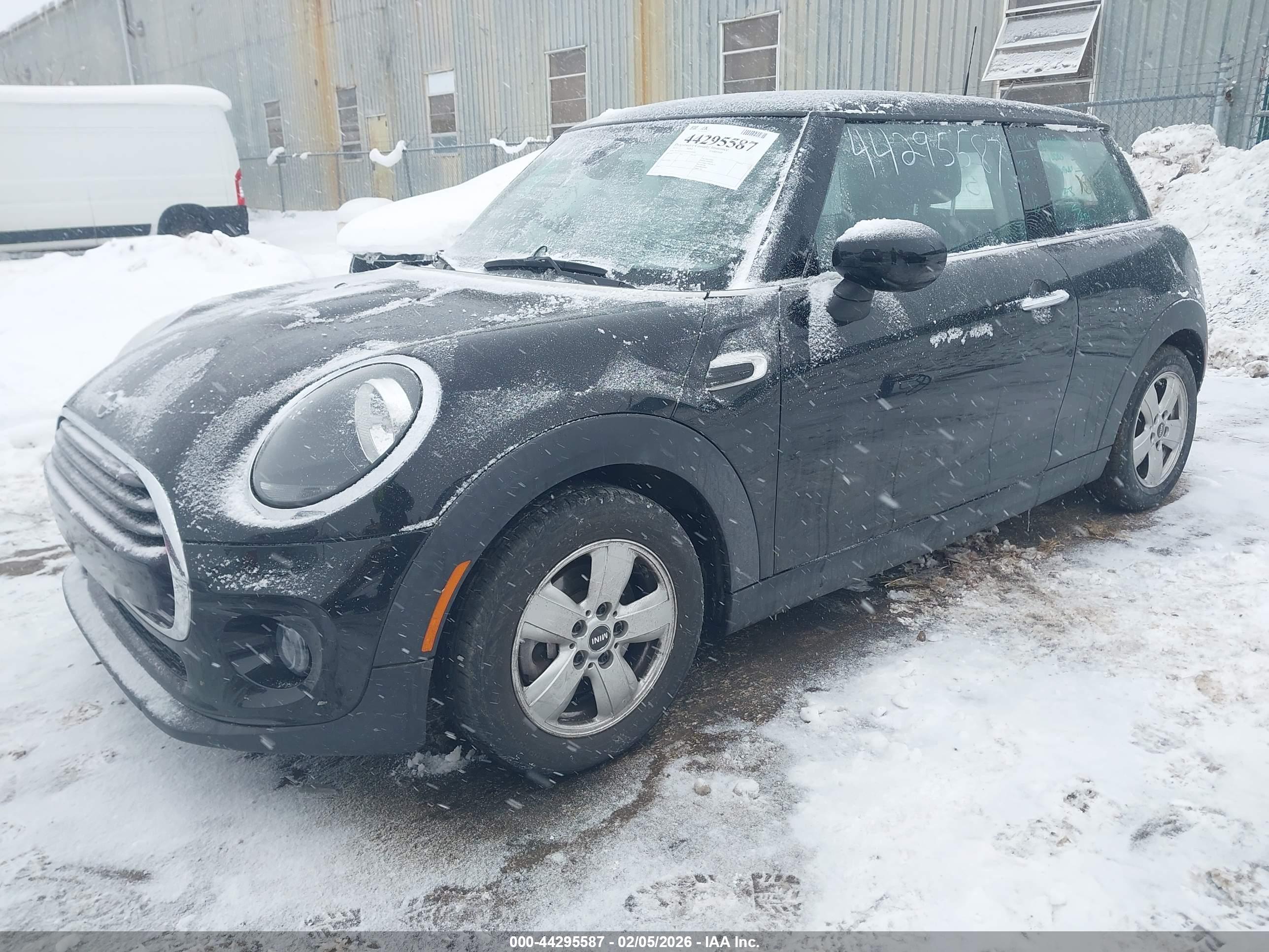 MINI HARDTOP image 2