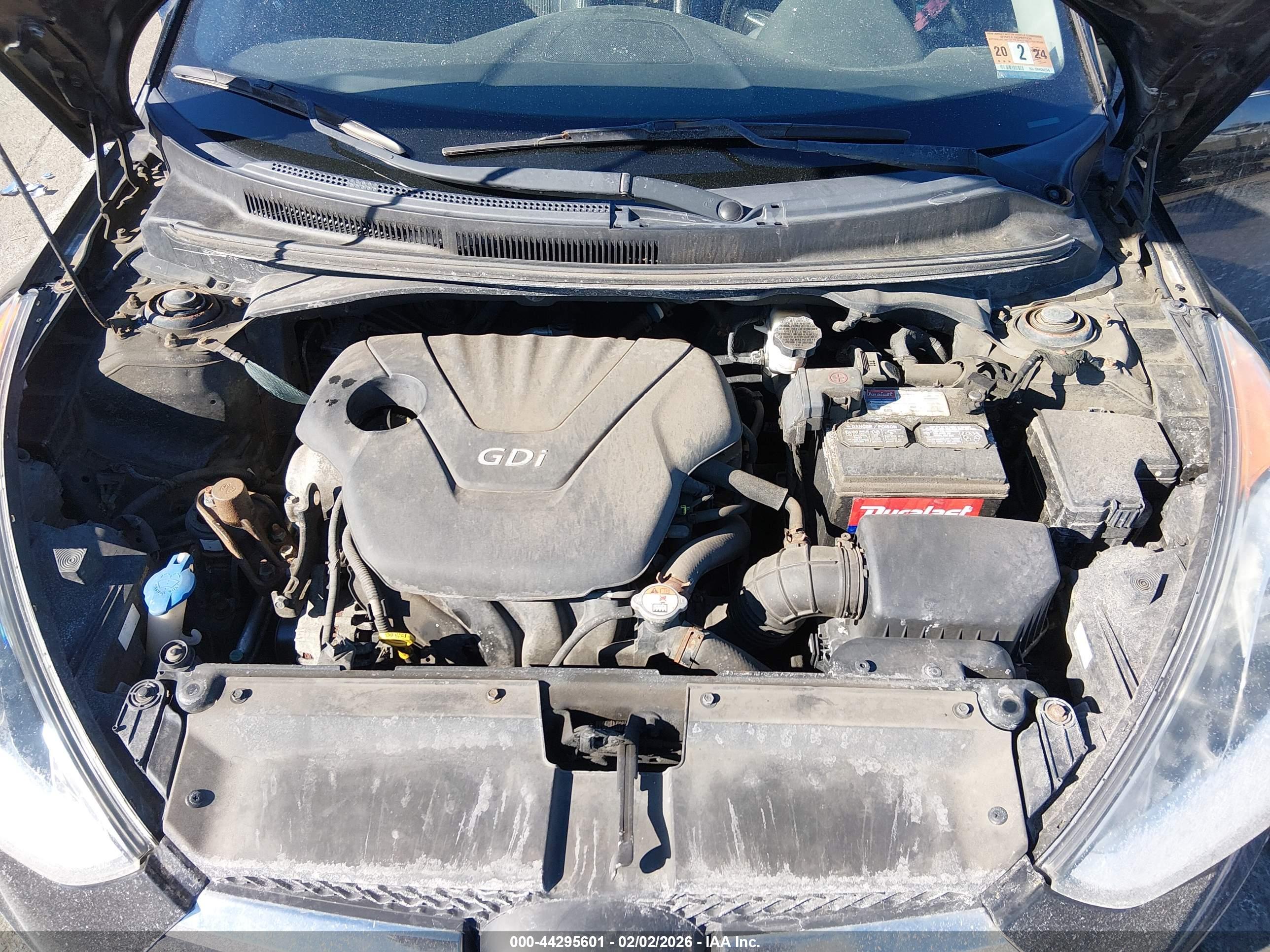 HYUNDAI VELOSTER image 10