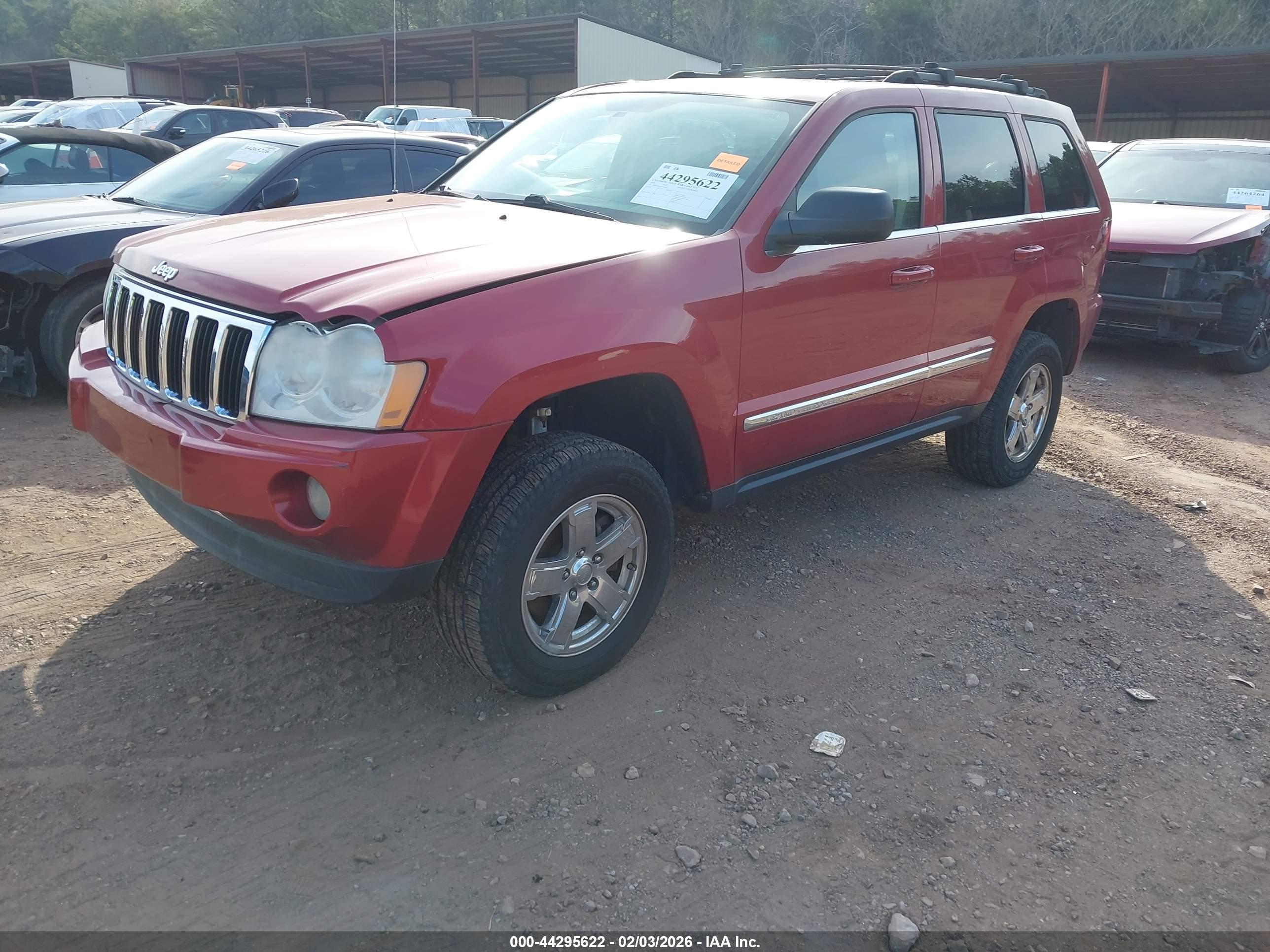 JEEP GRAND image 2