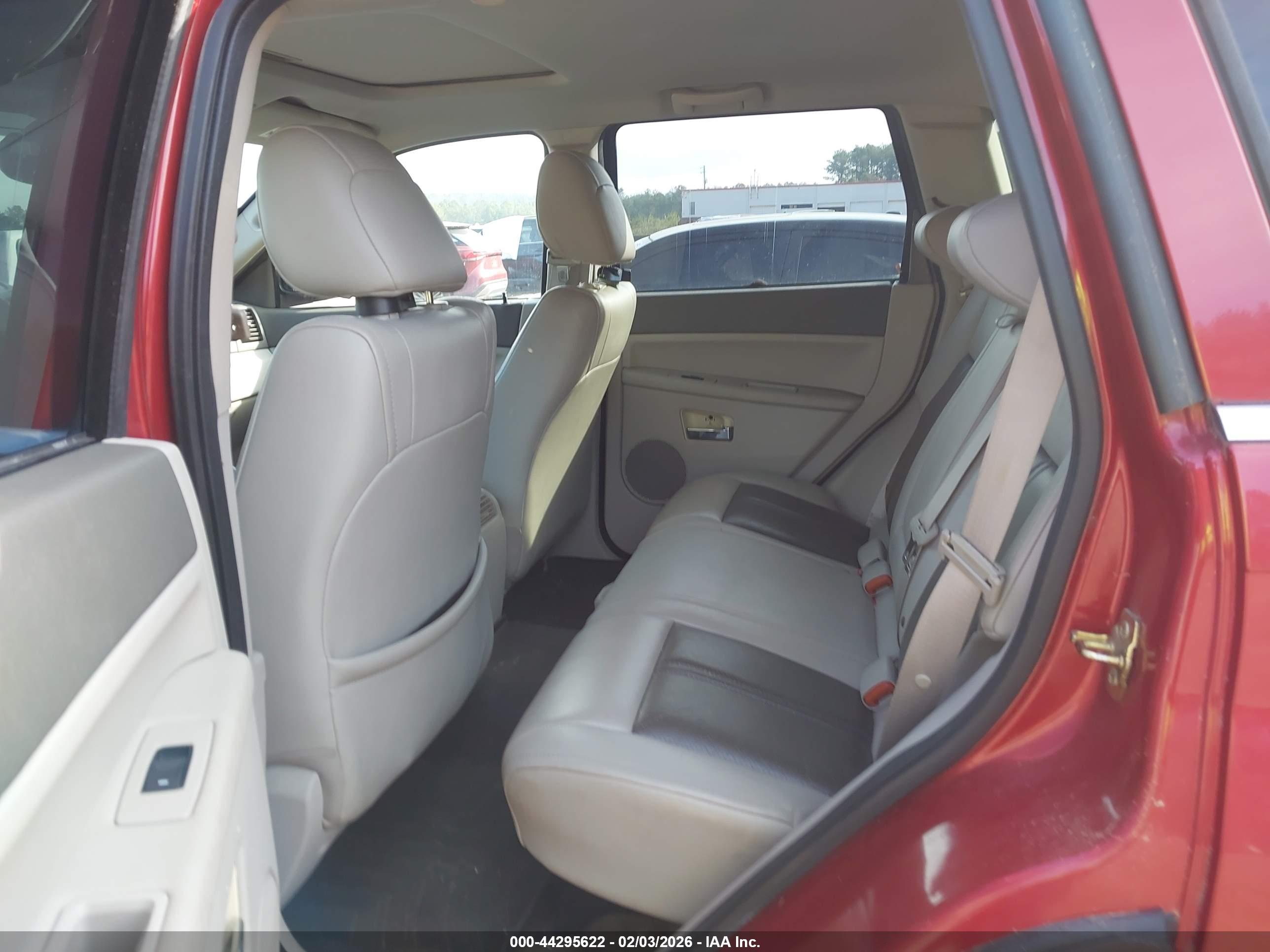 JEEP GRAND image 8
