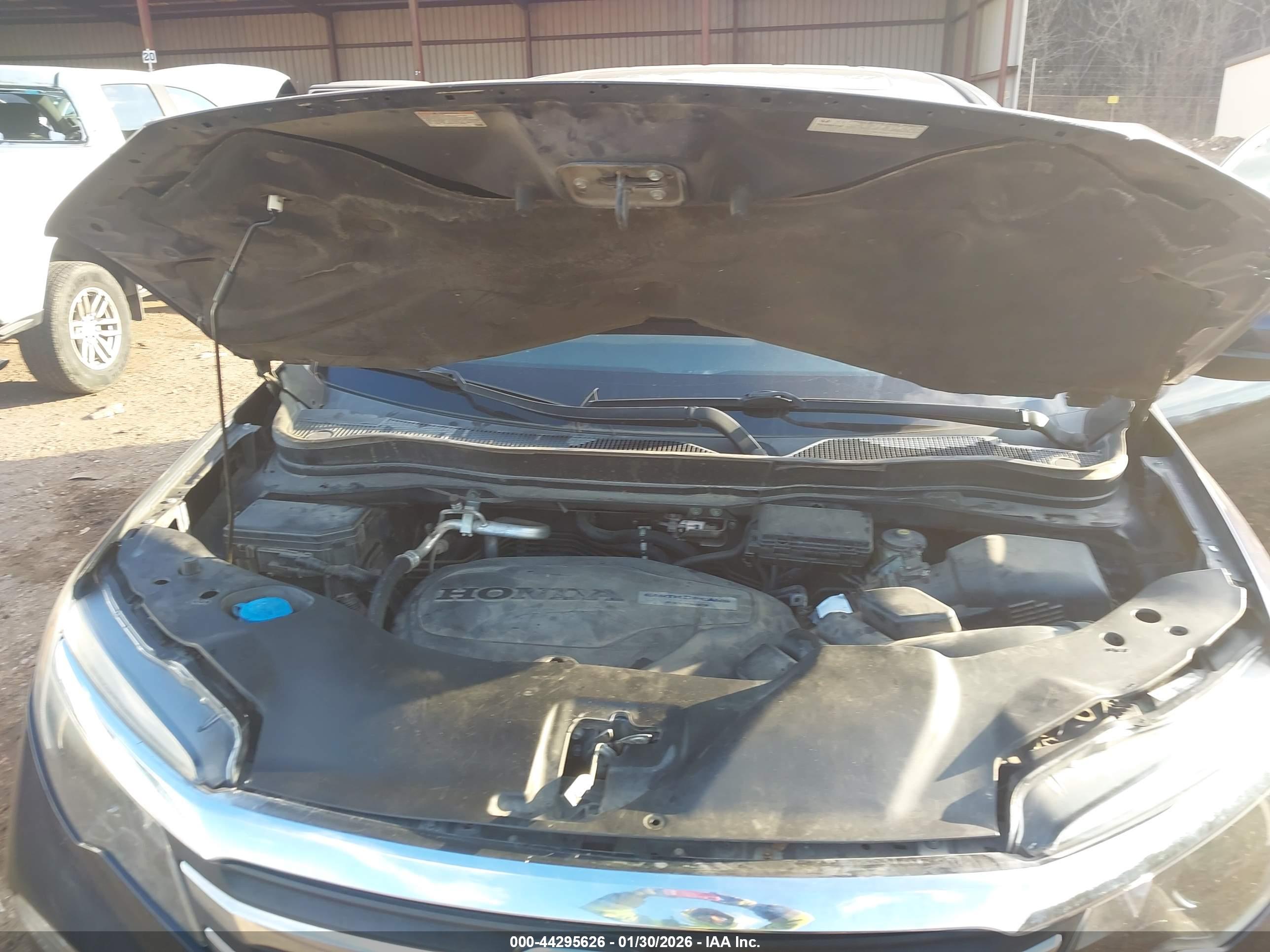 HONDA PILOT image 10