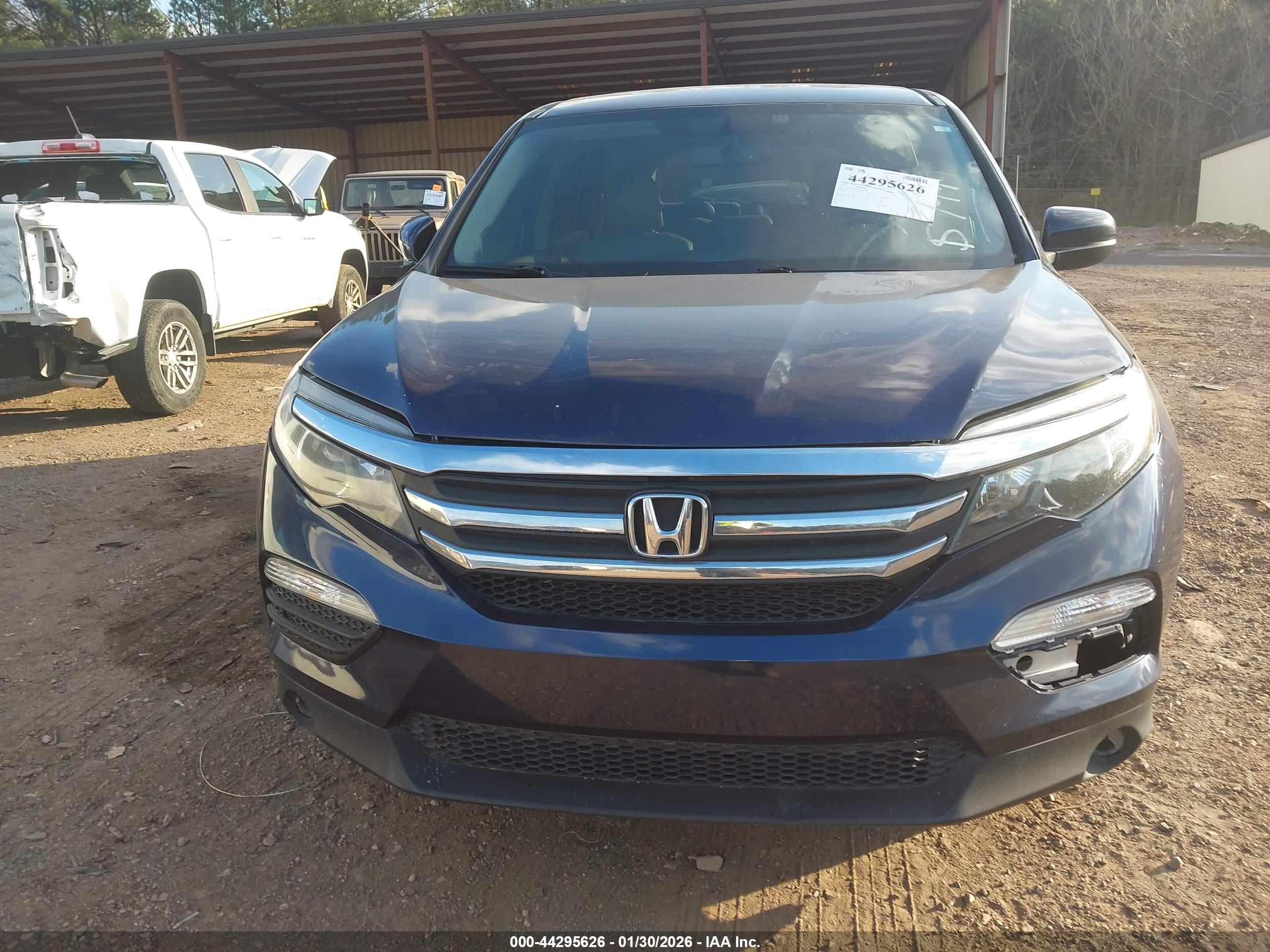HONDA PILOT image 6