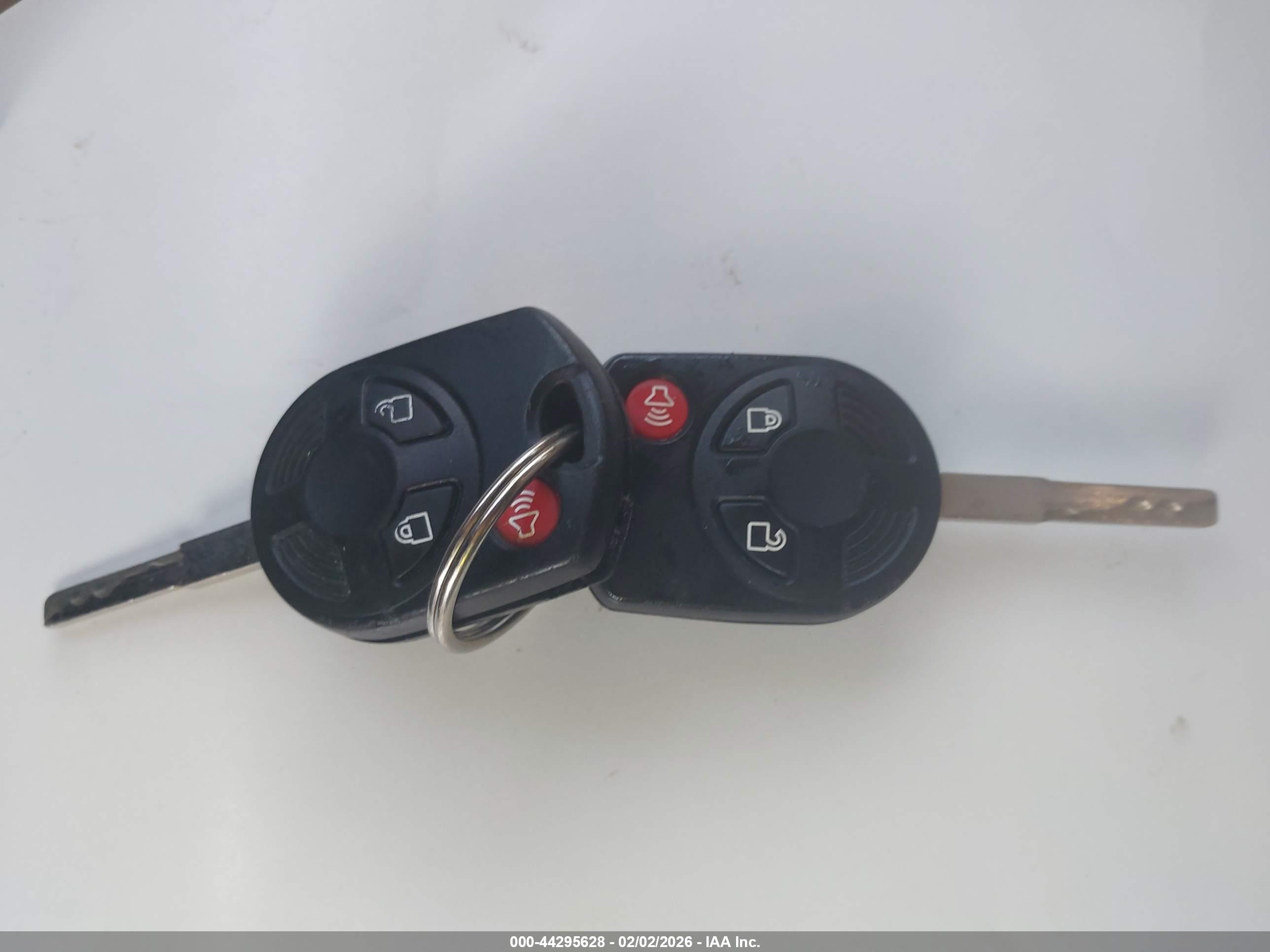 FORD ESCAPE image 11
