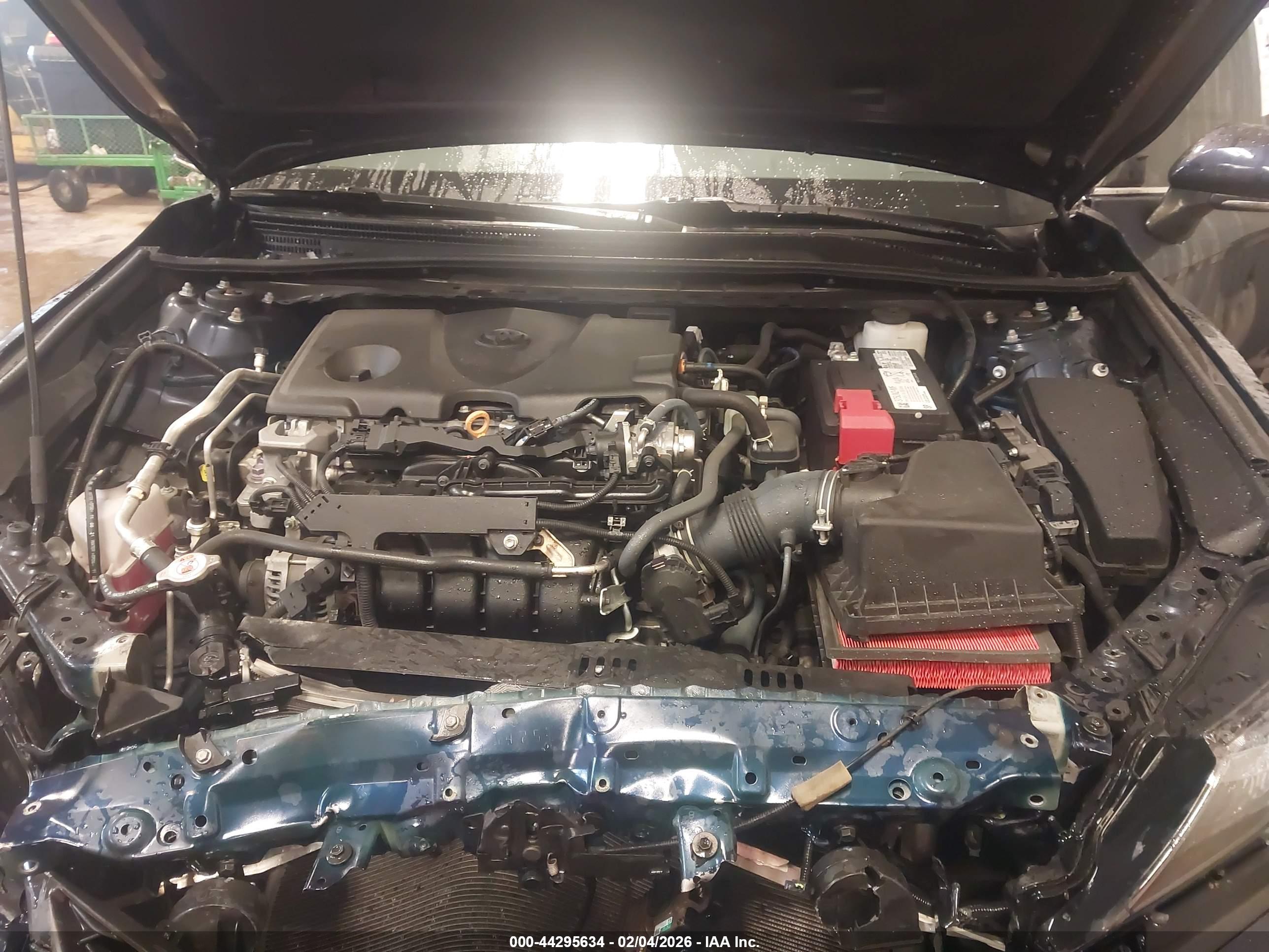 TOYOTA CAMRY image 10