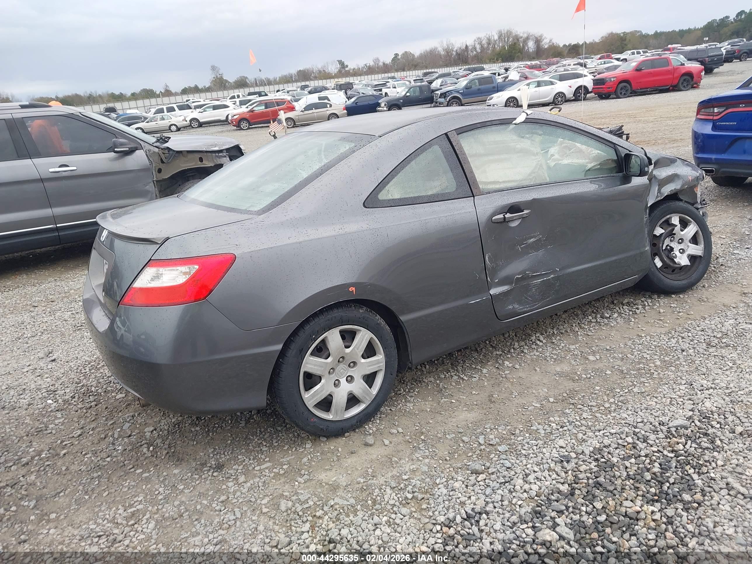HONDA CIVIC image 4