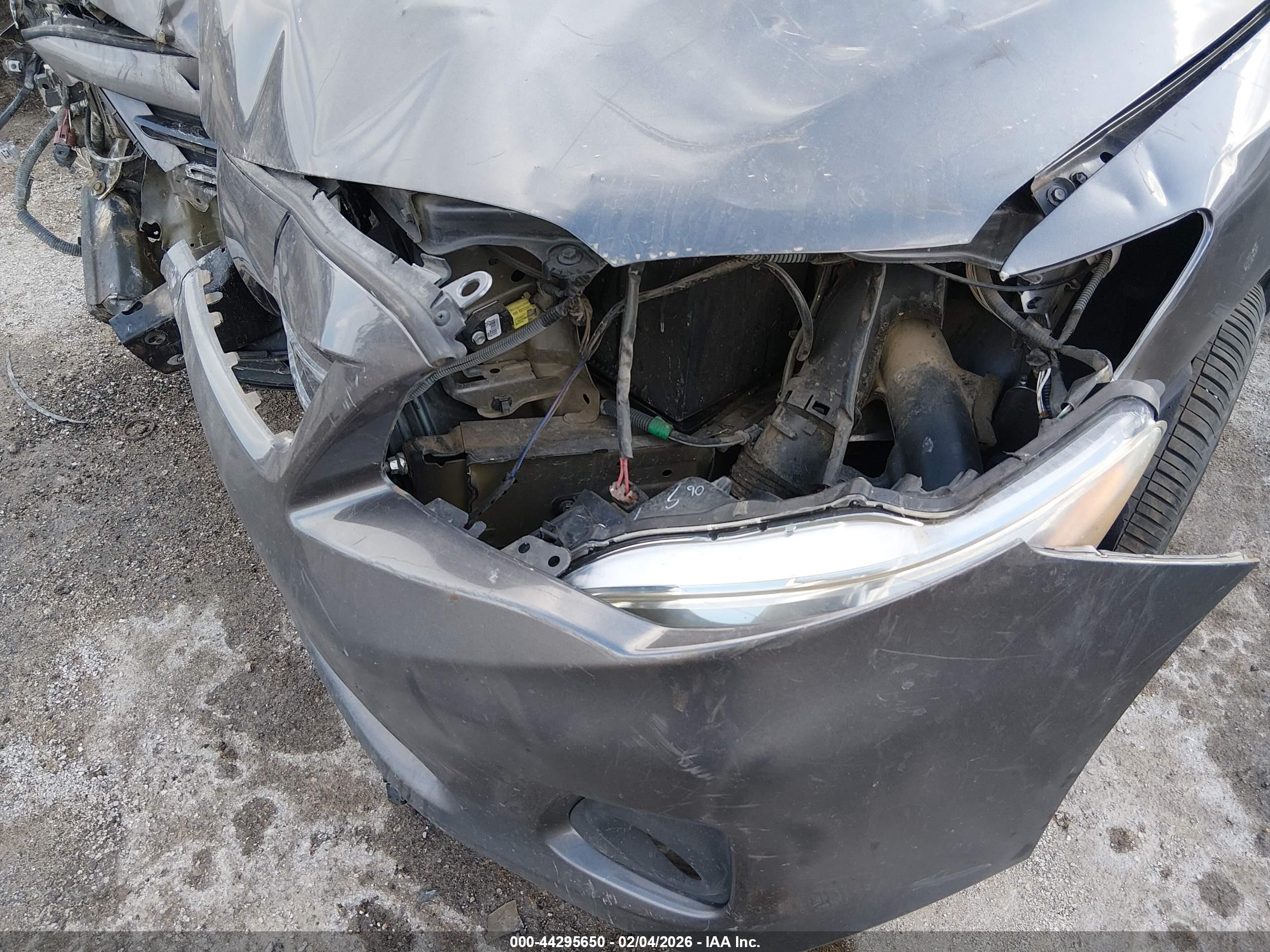 TOYOTA COROLLA image 6