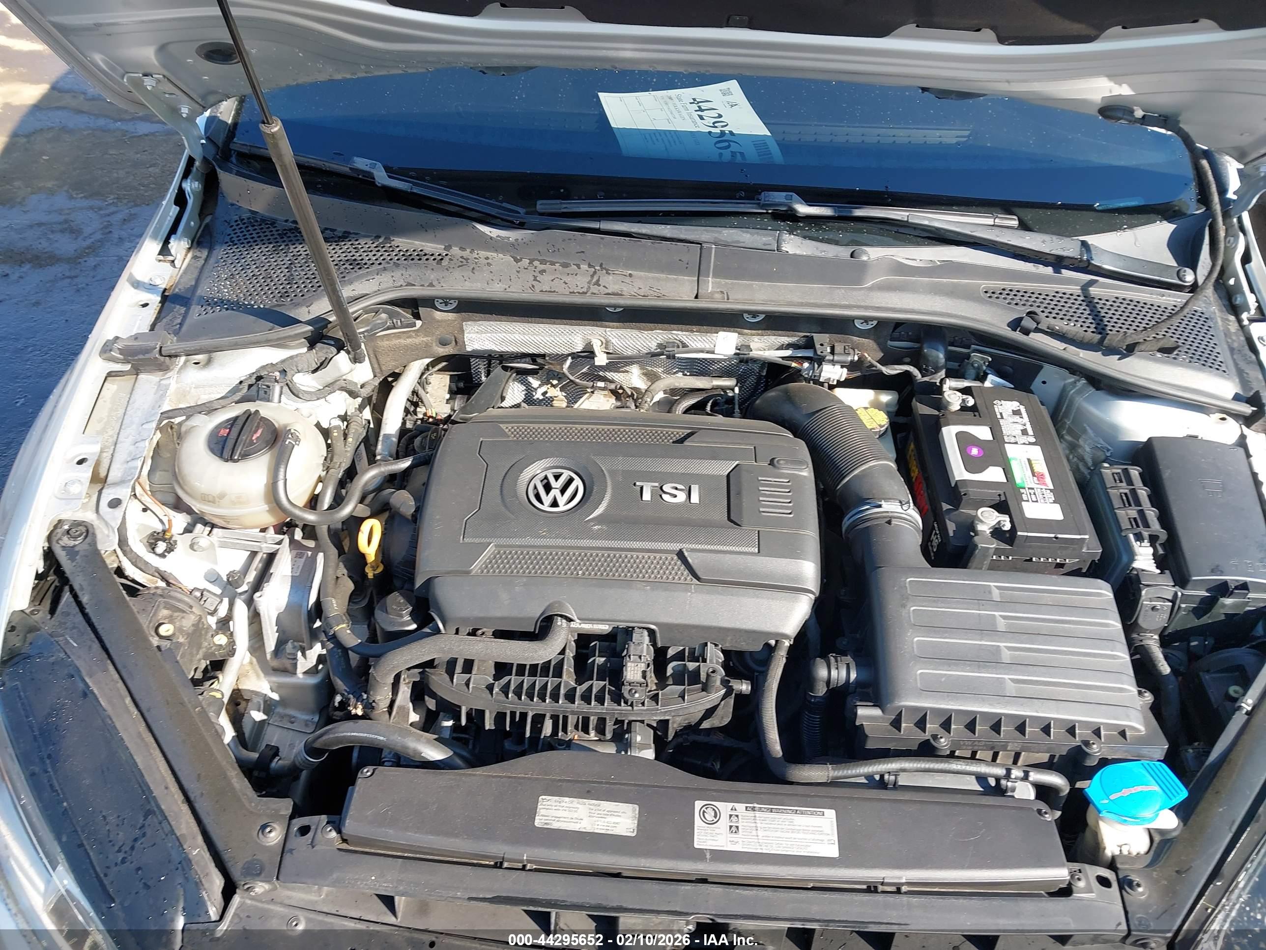 VOLKSWAGEN GOLF image 10