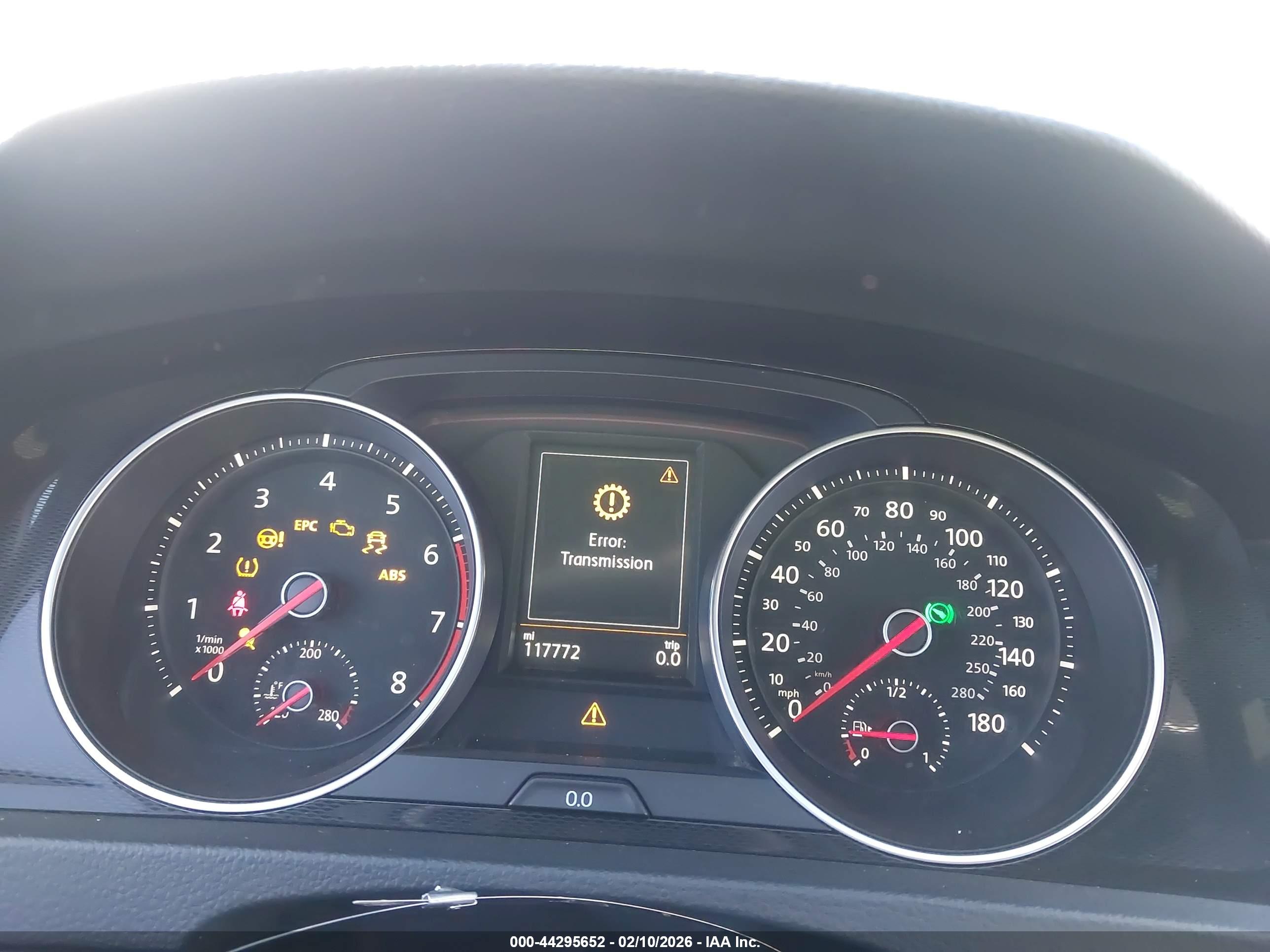 VOLKSWAGEN GOLF image 7
