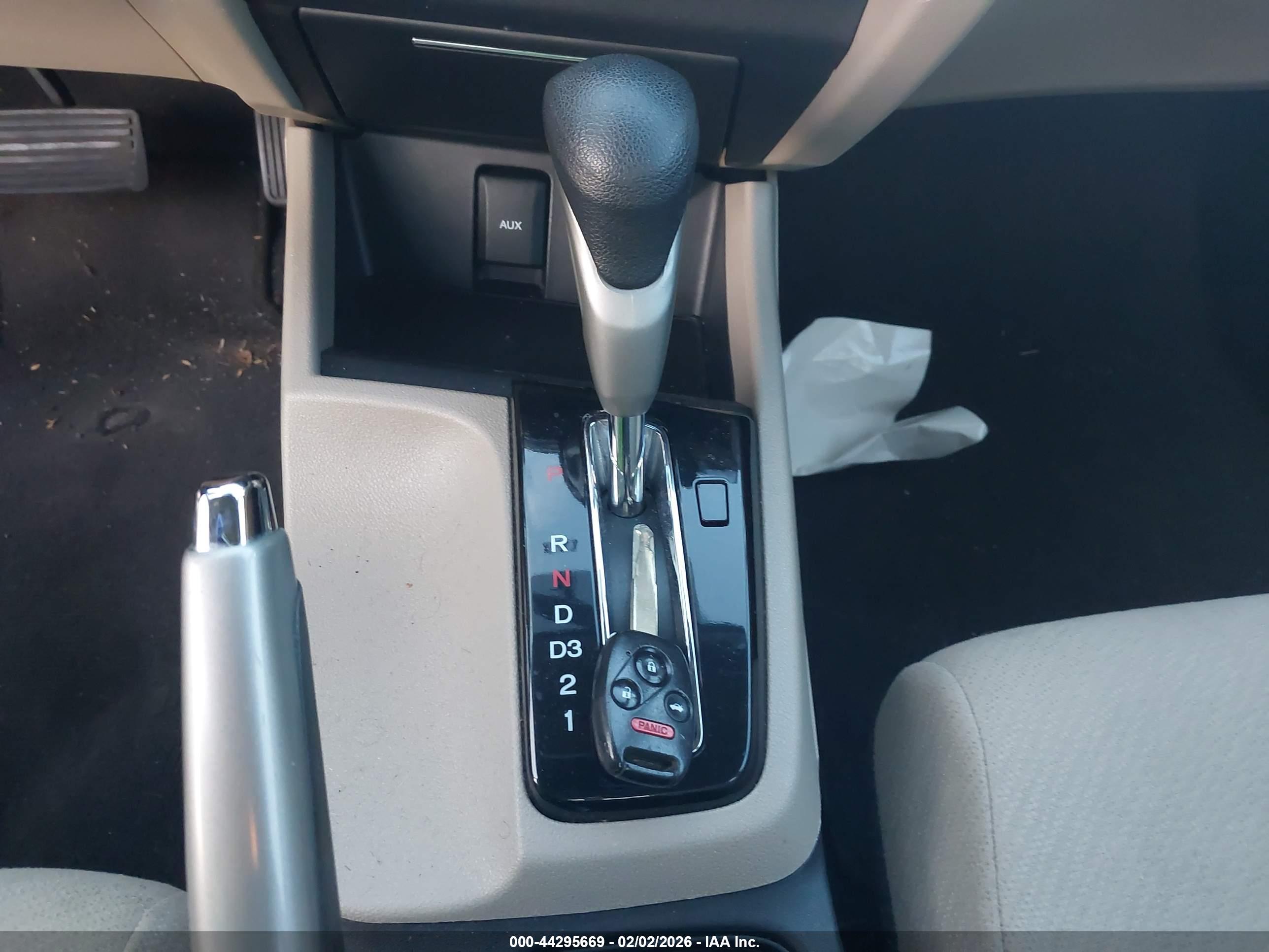 HONDA CIVIC image 11