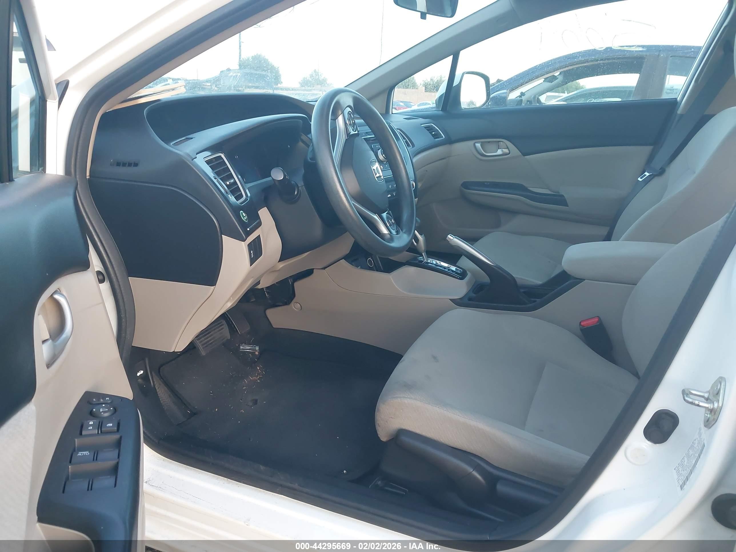 HONDA CIVIC image 5
