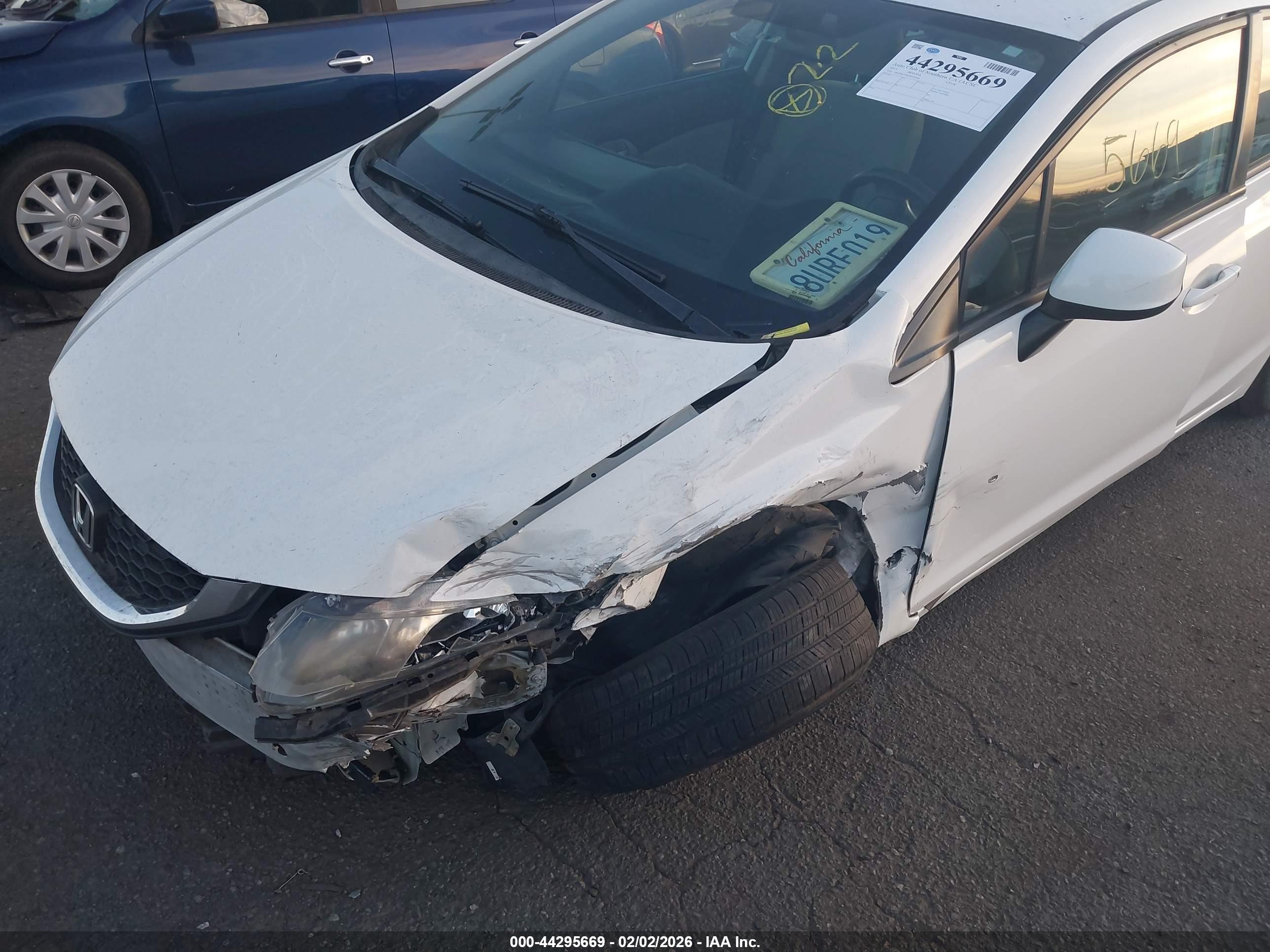HONDA CIVIC image 6
