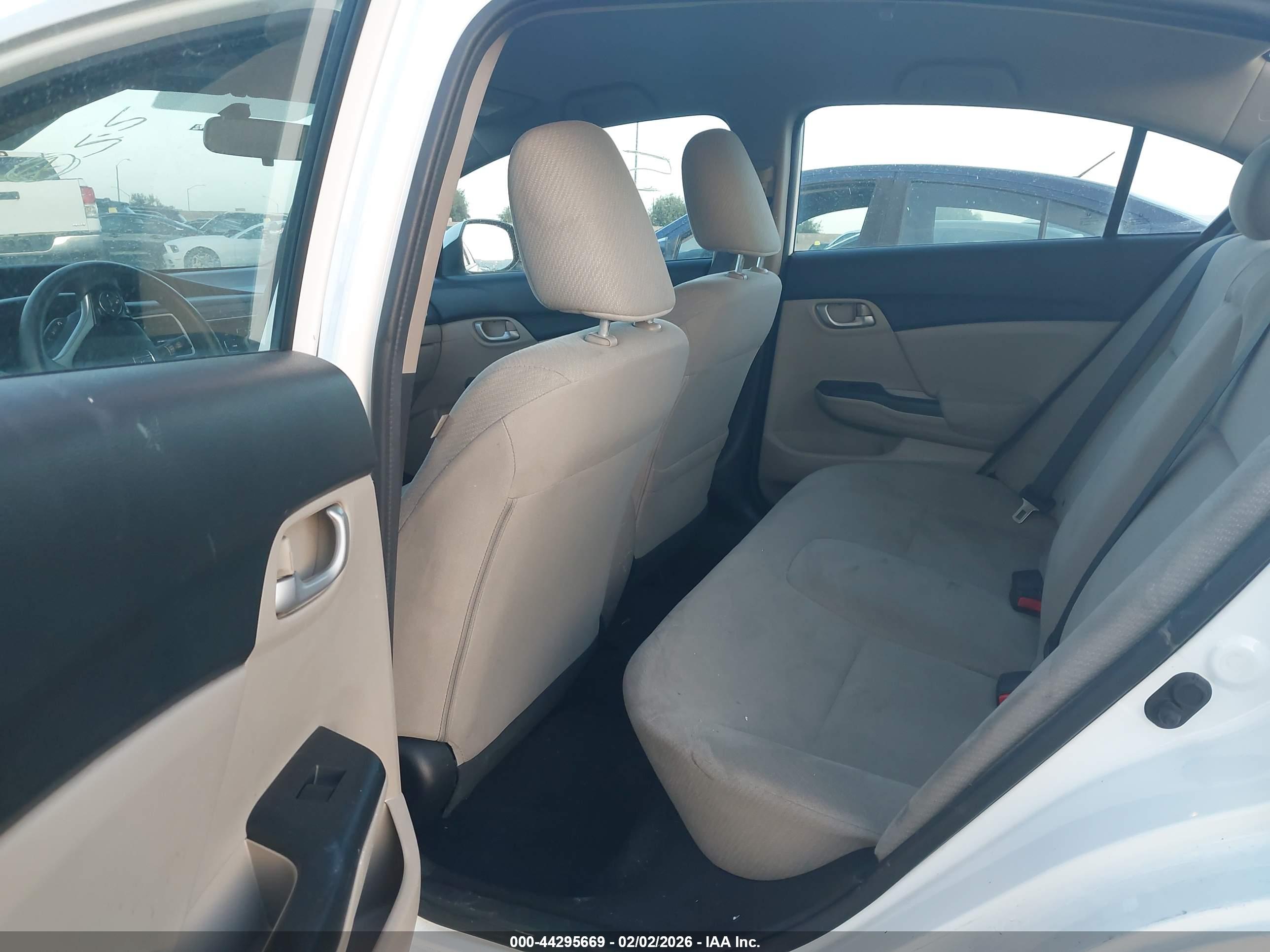 HONDA CIVIC image 8