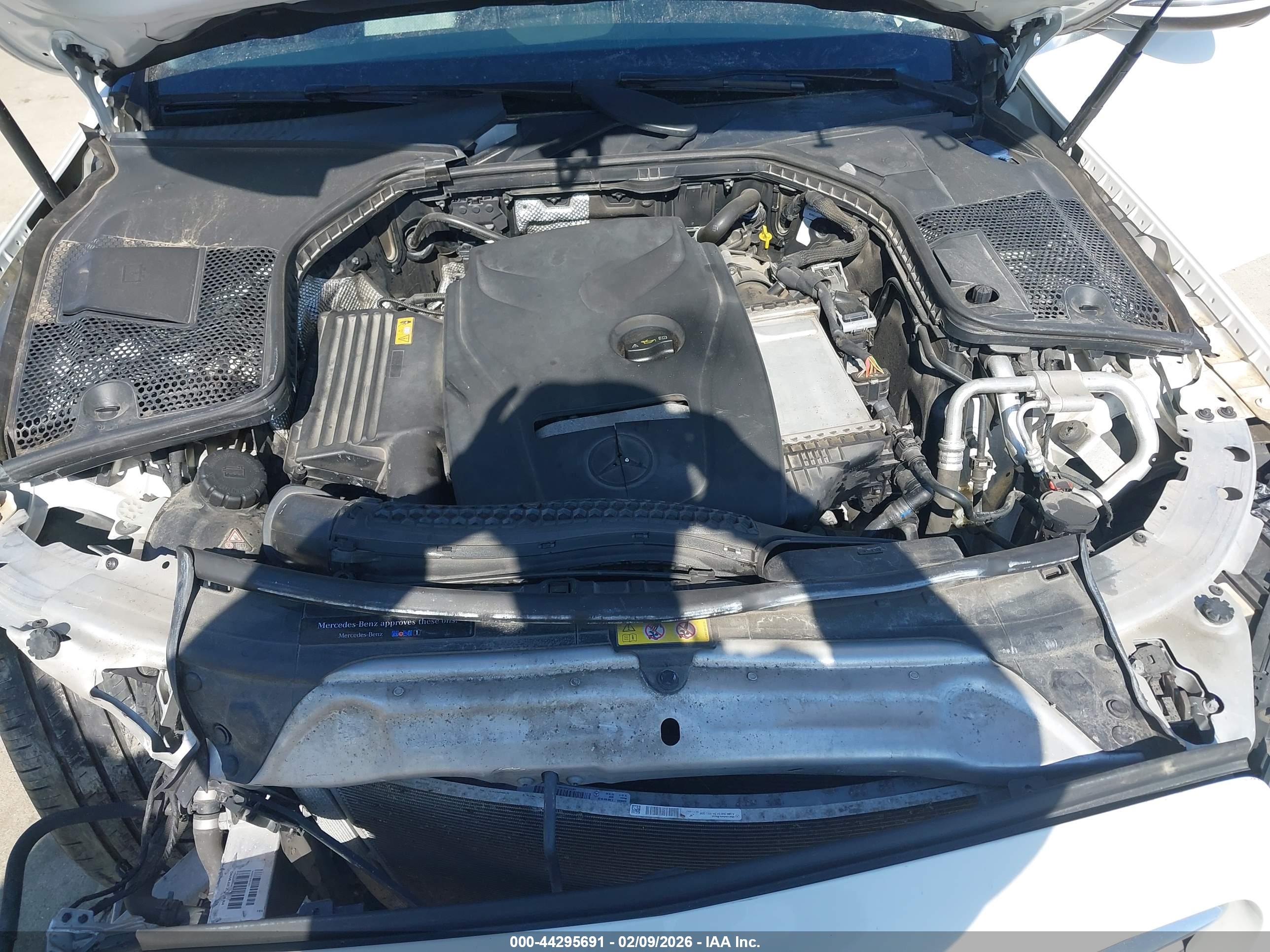 MERCEDES-BENZ C image 10