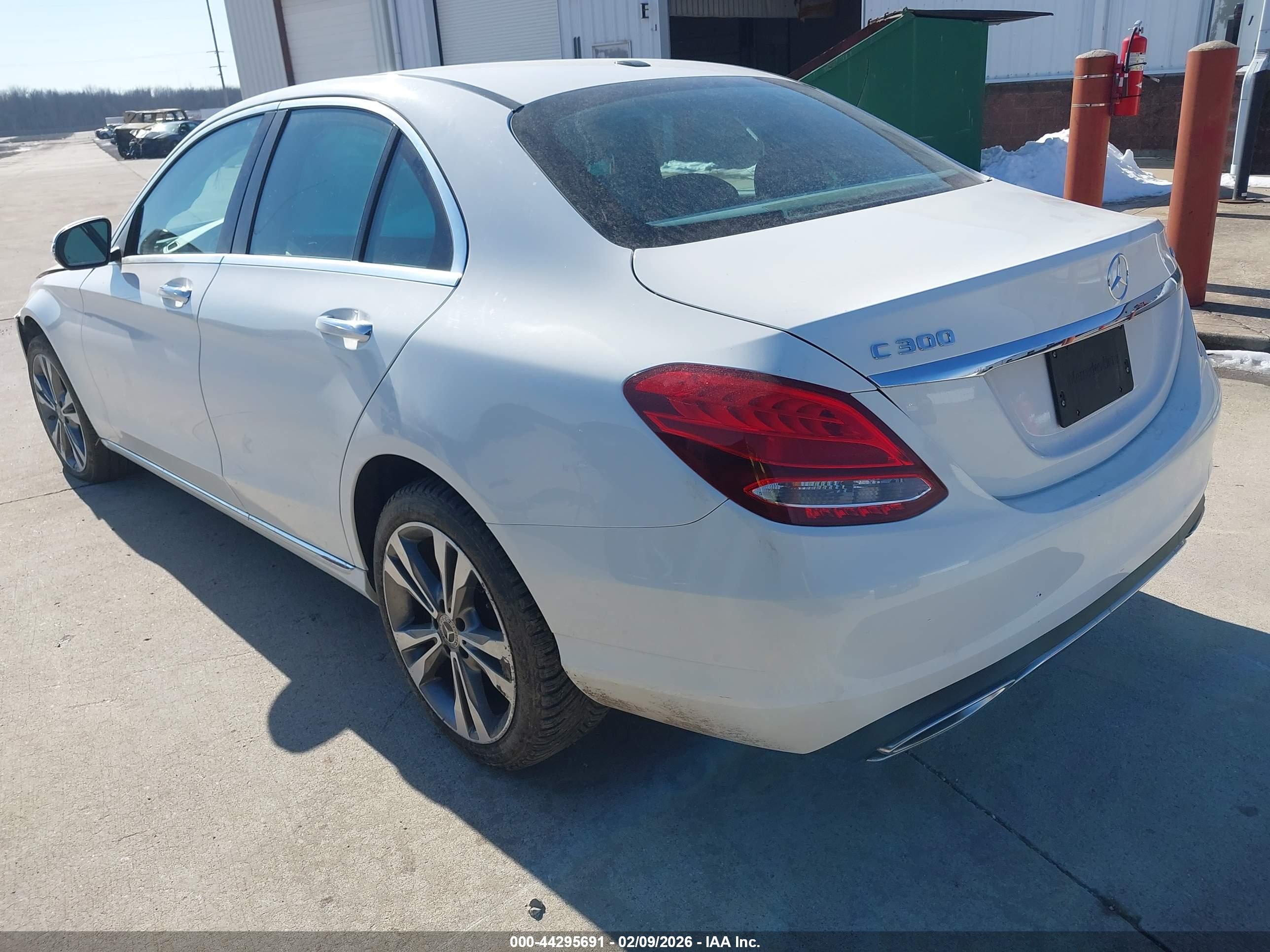 MERCEDES-BENZ C image 3