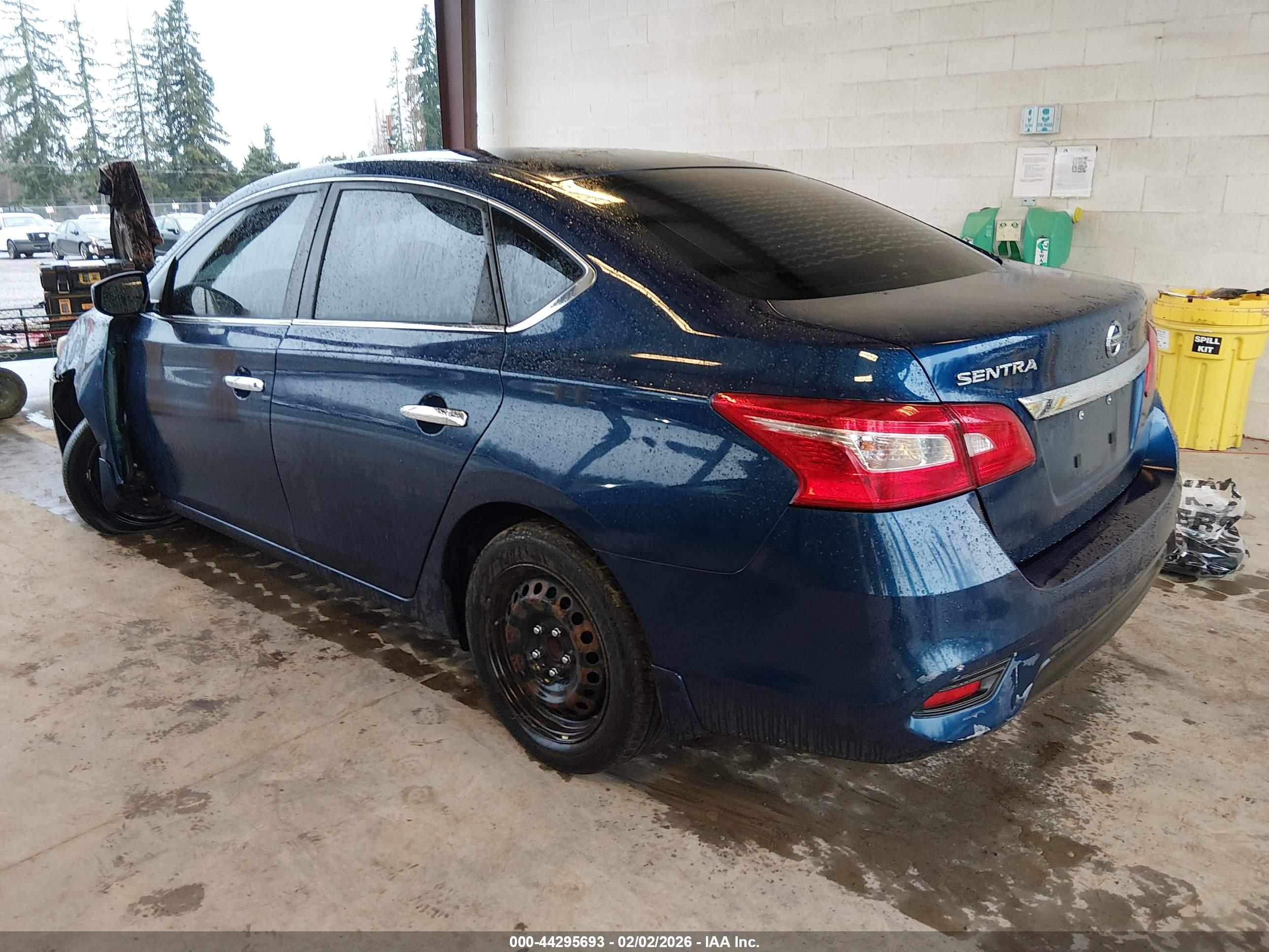 NISSAN SENTRA image 3