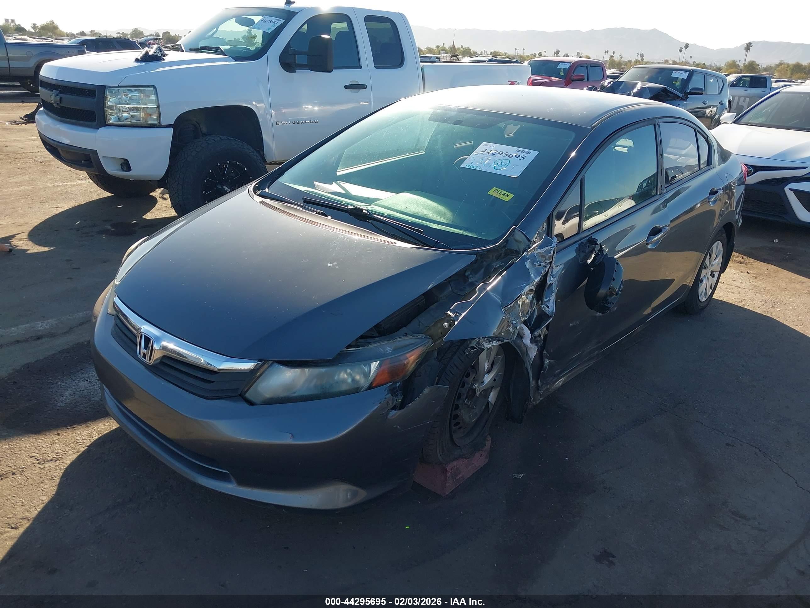 HONDA CIVIC image 2
