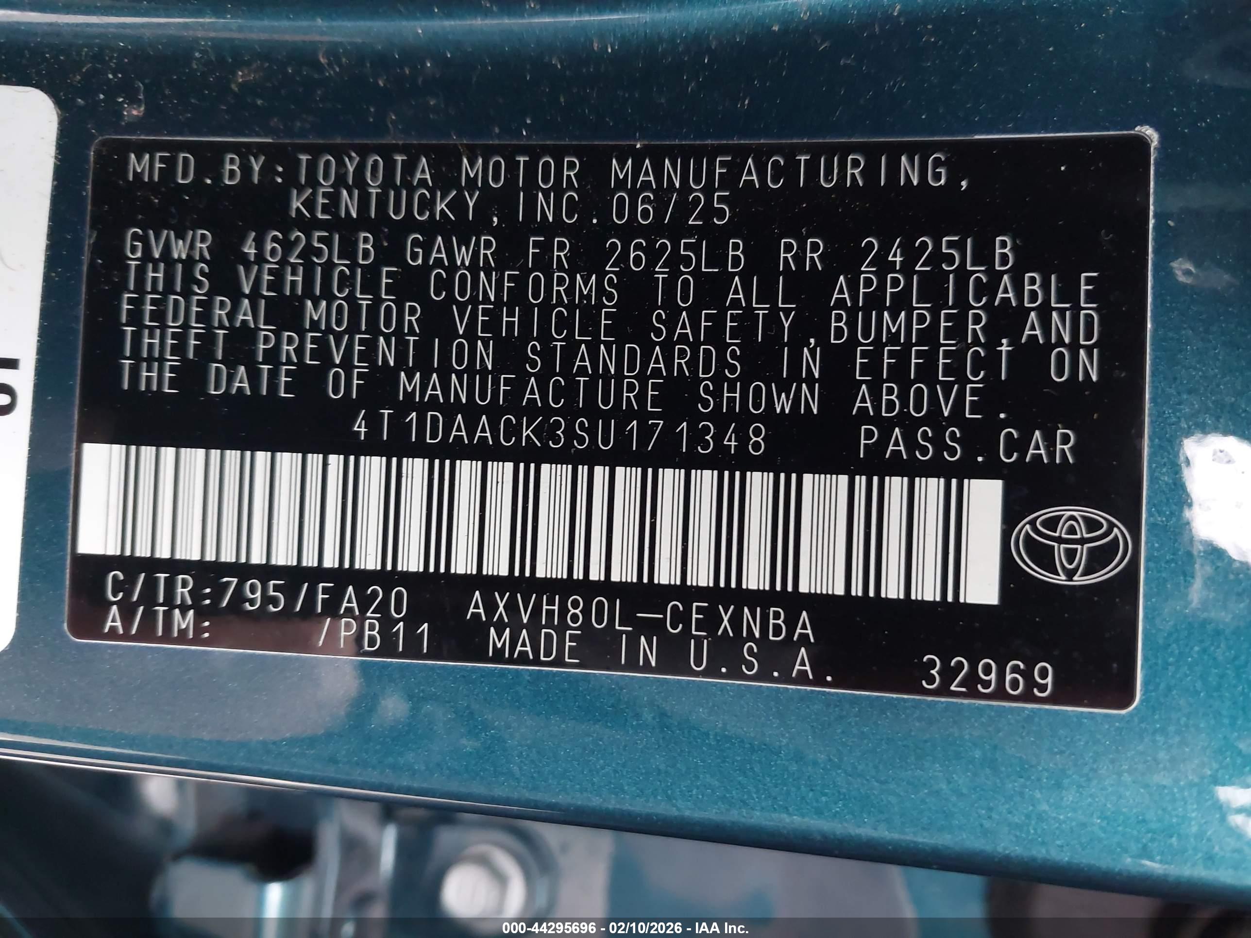 TOYOTA CAMRY image 9