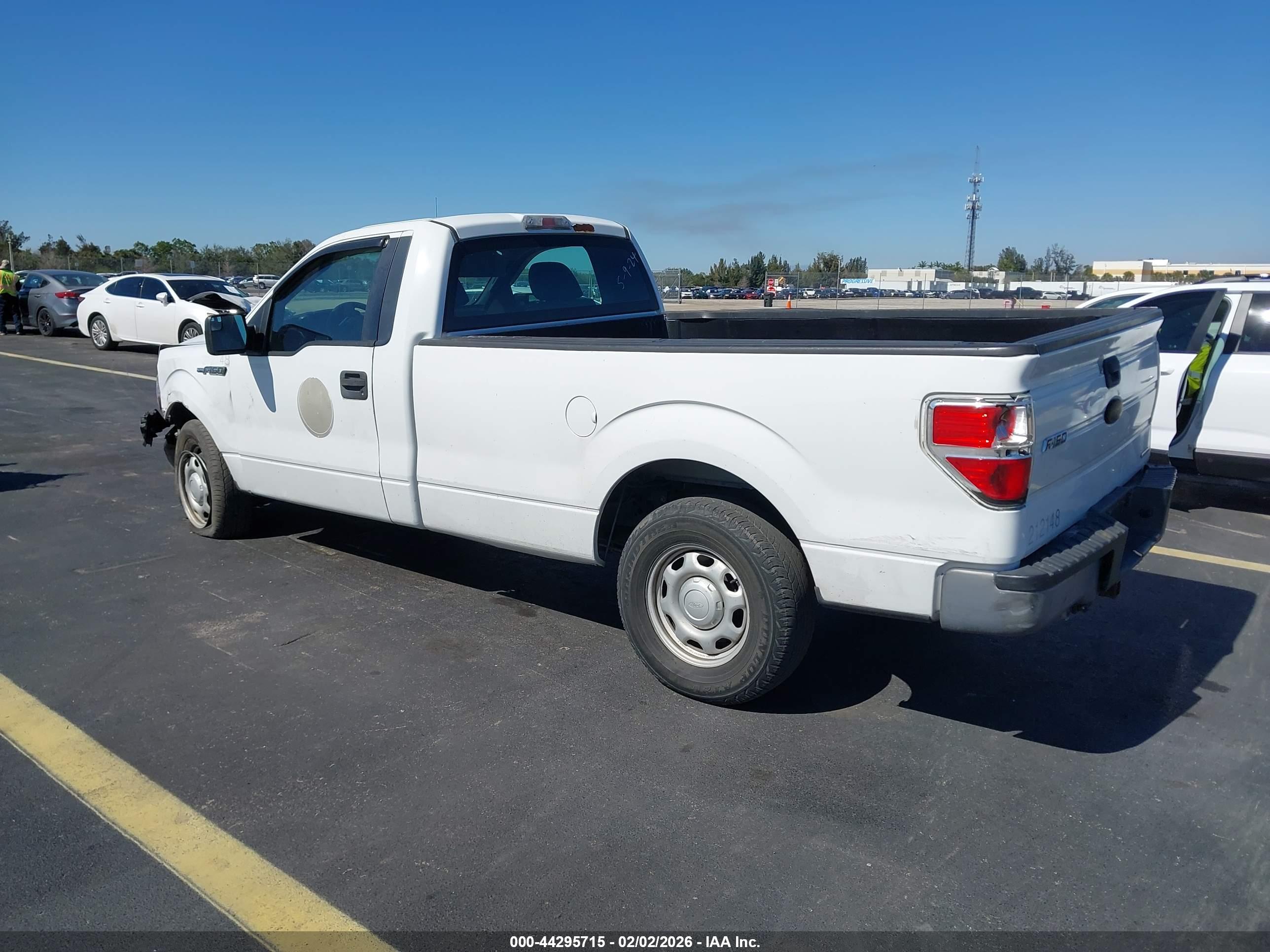 FORD F-150 image 3