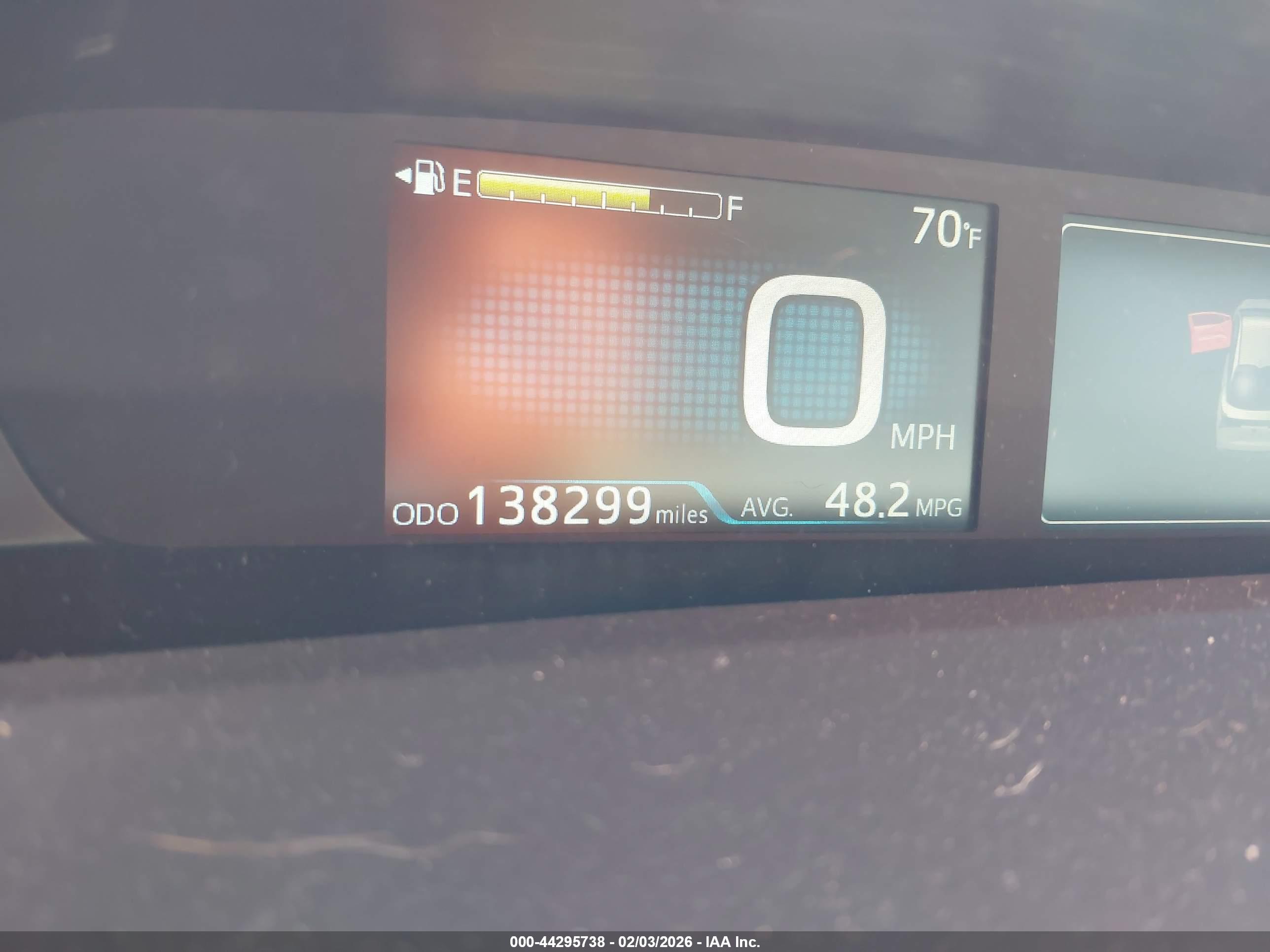 TOYOTA PRIUS image 7