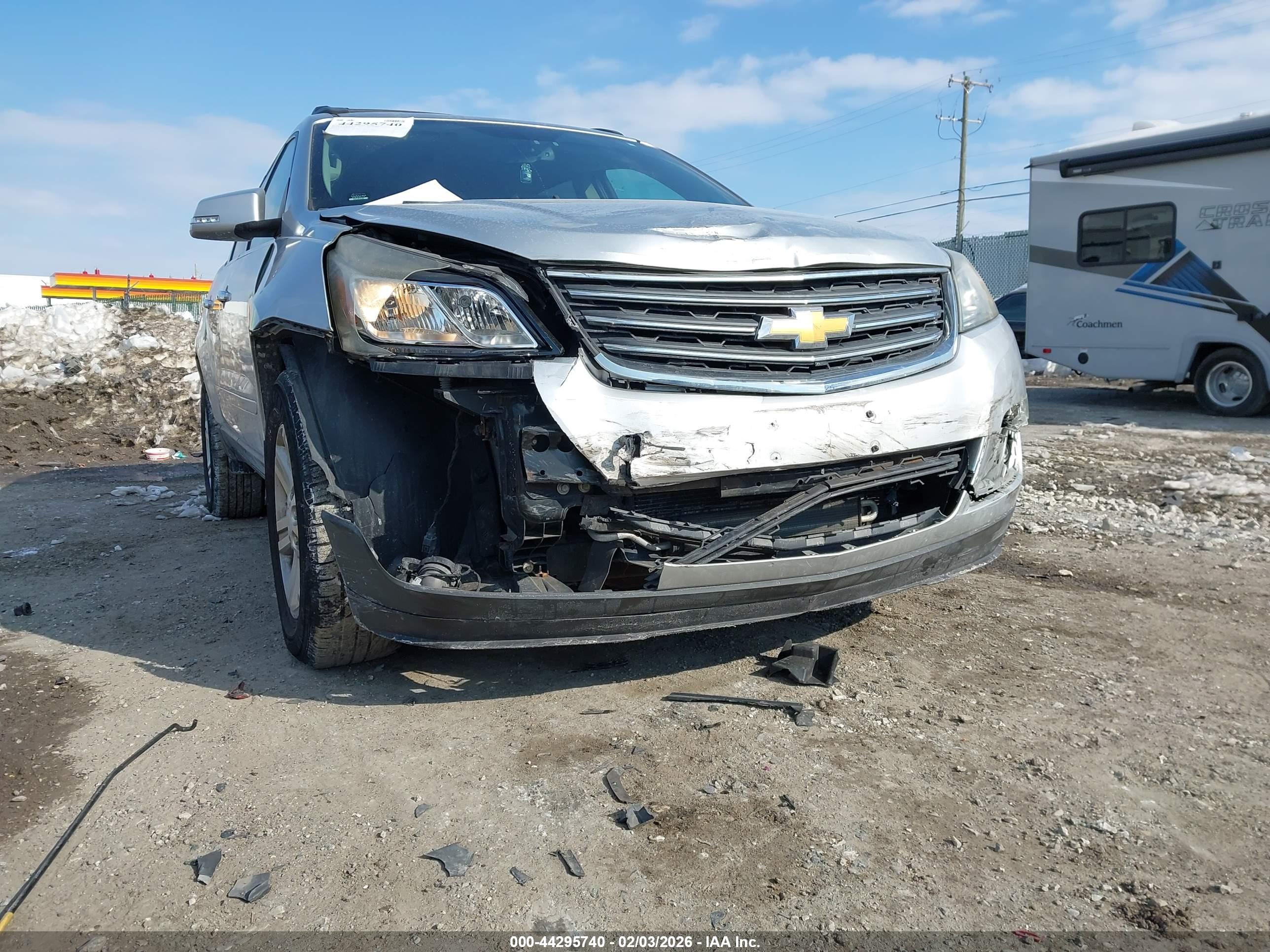 CHEVROLET TRAVERSE image 6