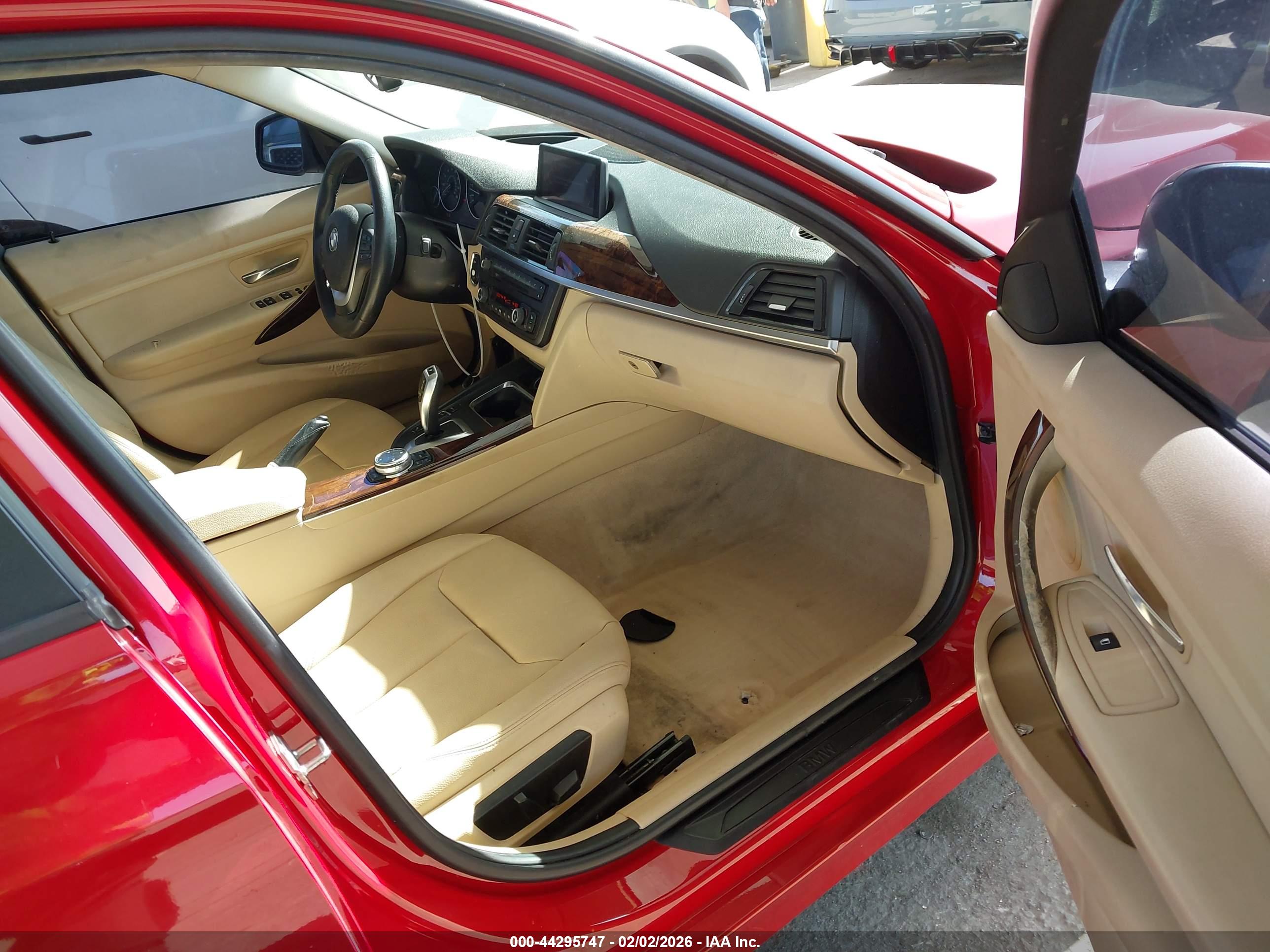 BMW 328I image 5