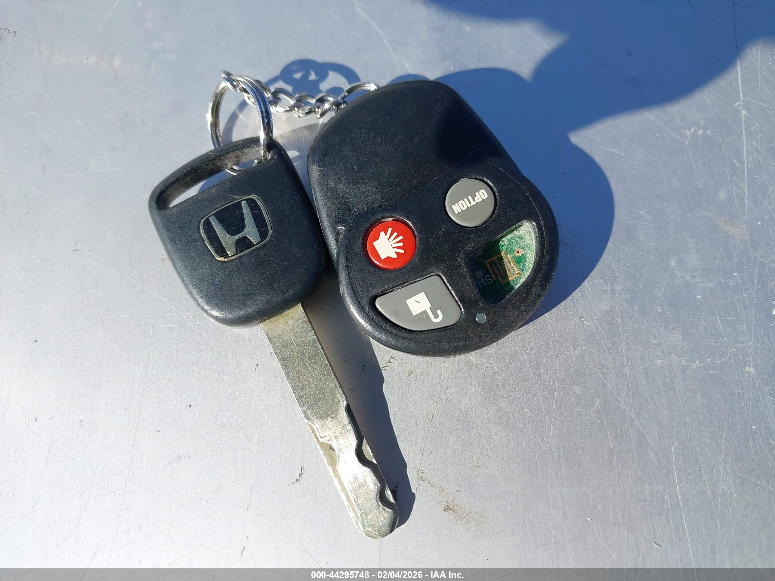 HONDA CR-V image 11