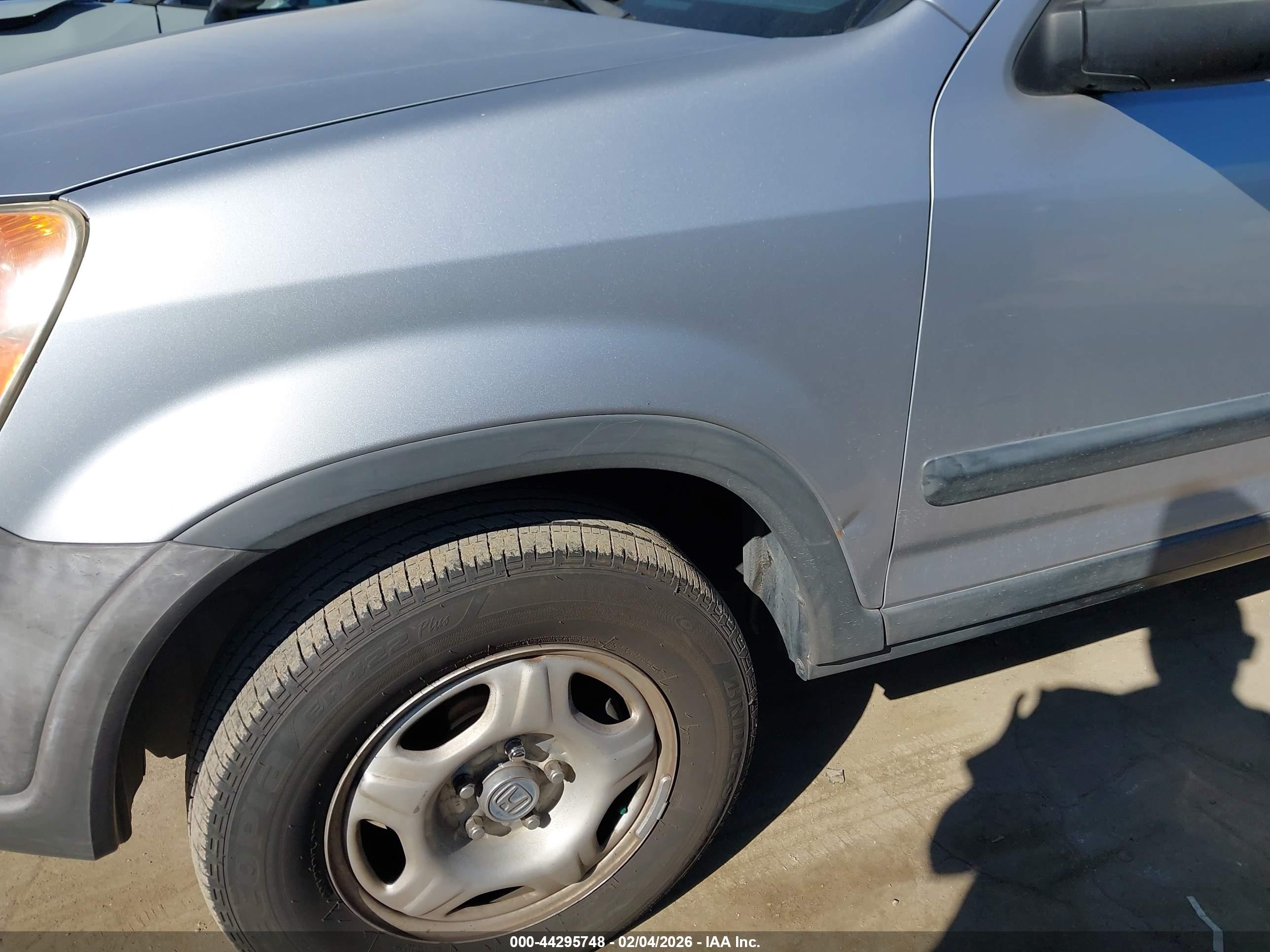 HONDA CR-V image 6