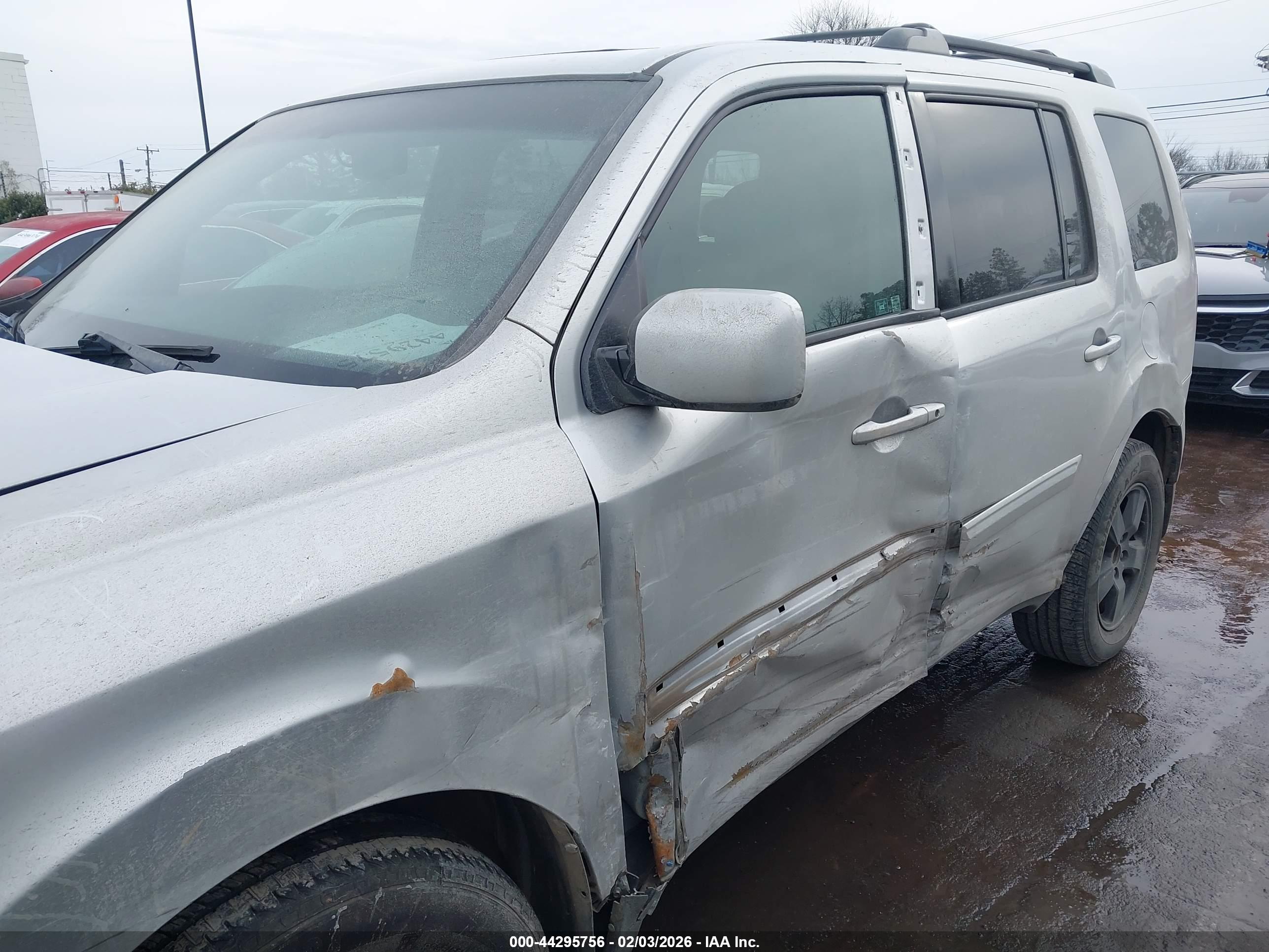 HONDA PILOT image 6