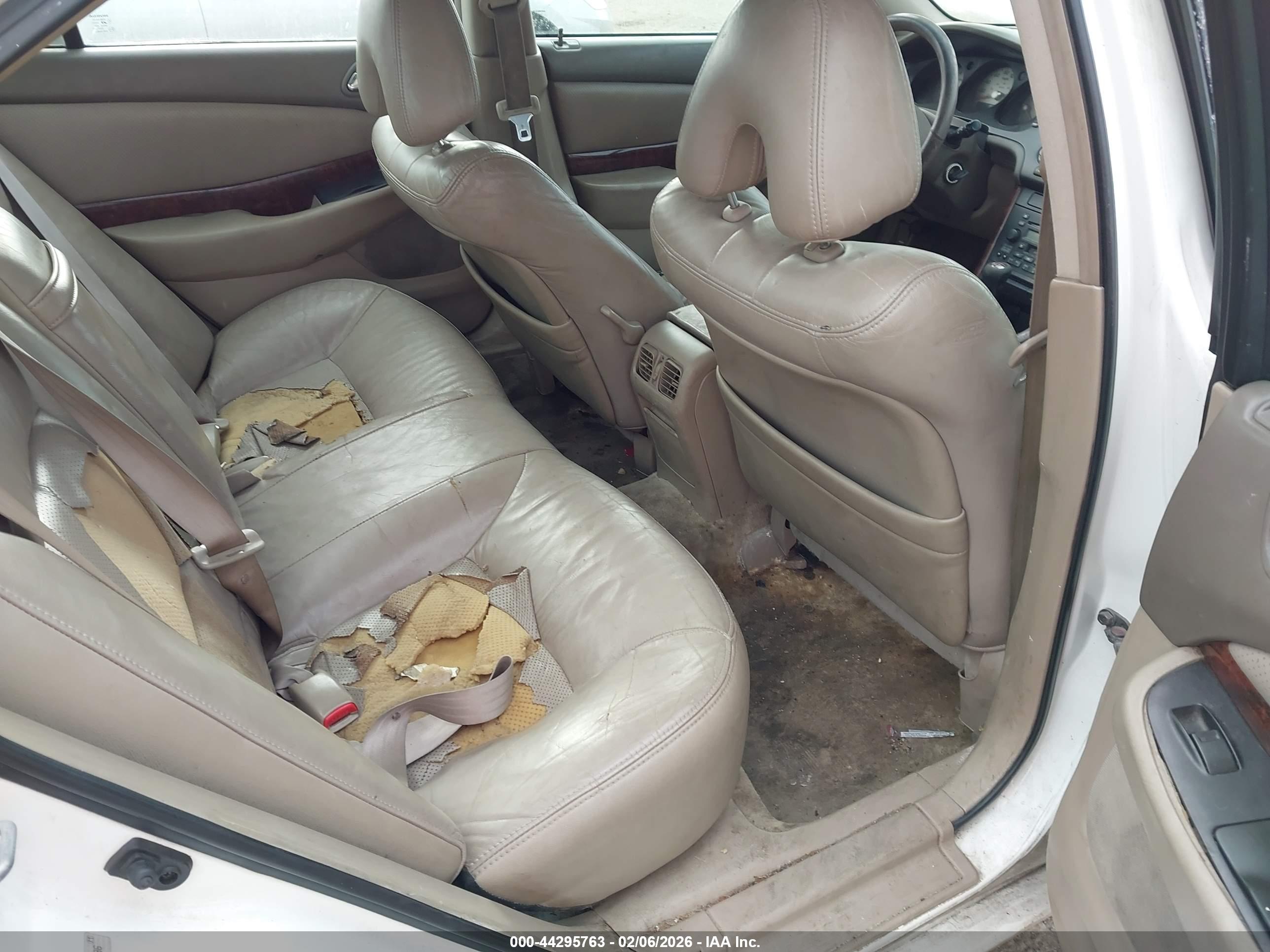 ACURA TL image 8