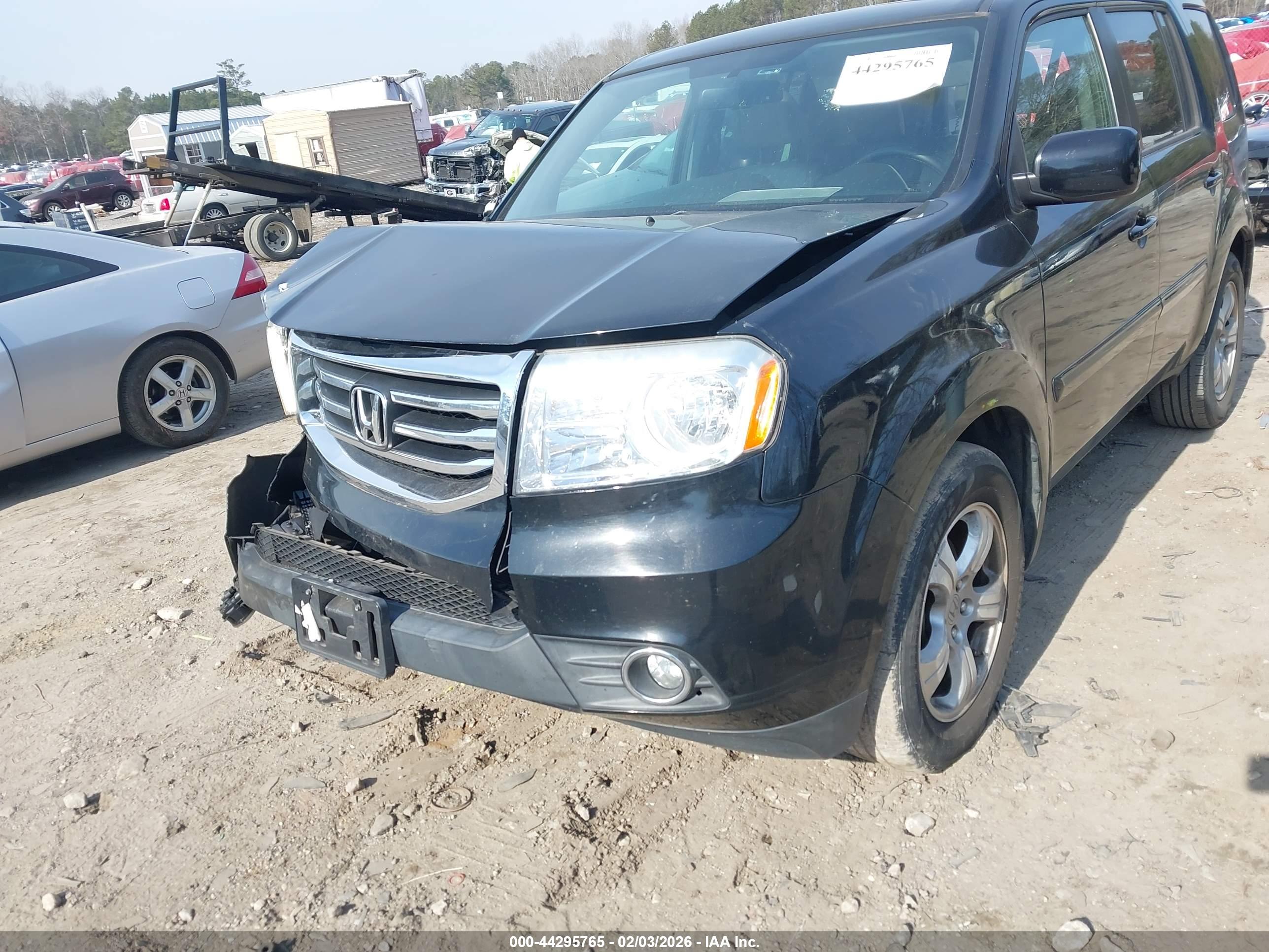 HONDA PILOT image 6